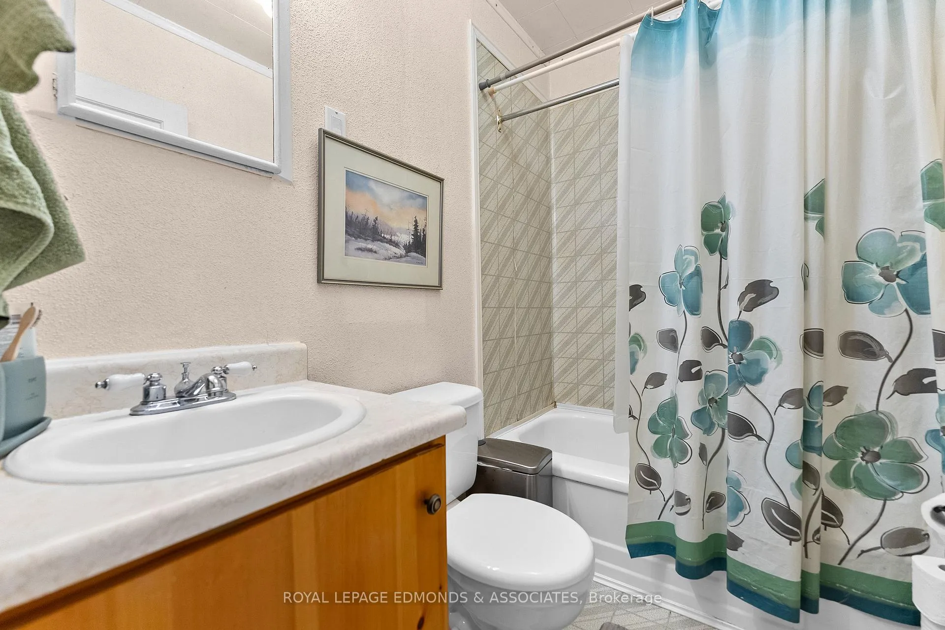 Photo 12 of 138 Bonnechere Street E, Bonnechere Valley, Eganville/Bonnechere Twp — HOMEH