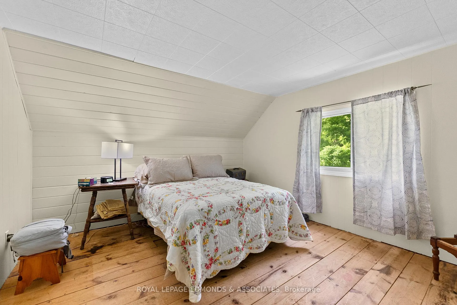Photo 22 of 138 Bonnechere Street E, Bonnechere Valley, Eganville/Bonnechere Twp — HOMEH
