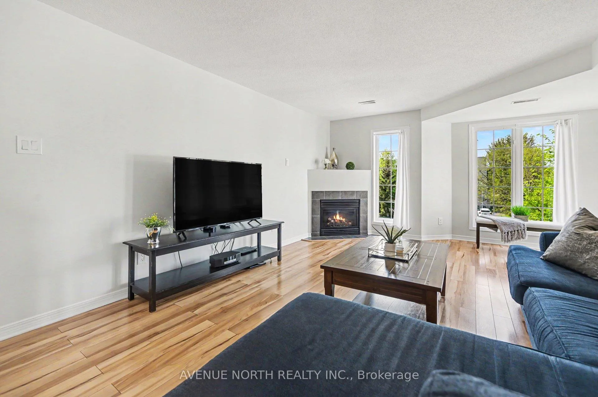 Photo 5 of Unit 88, 130 Berrigan Drive, Ottawa, Barrhaven - Longfields — HOMEH