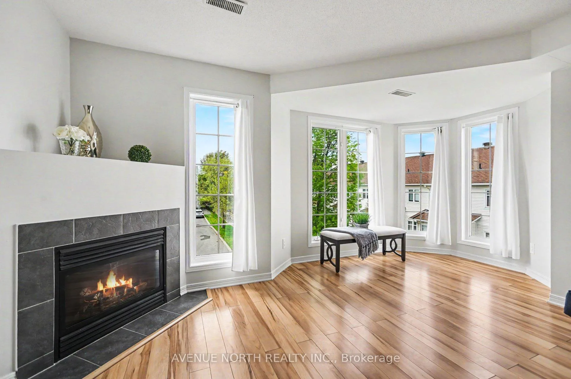 Photo 6 of Unit 88, 130 Berrigan Drive, Ottawa, Barrhaven - Longfields — HOMEH