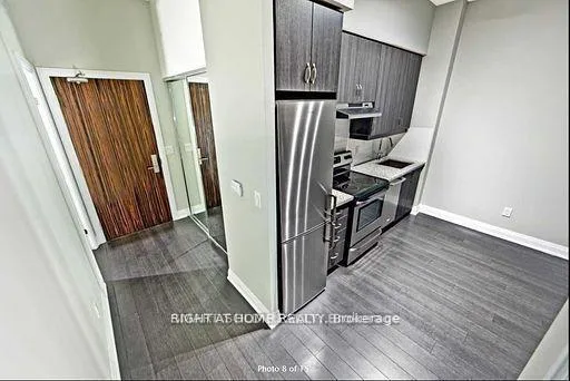 Photo 9 of Unit 813, 8763 Bayview Avenue, Richmond Hill, Doncrest — HOMEH