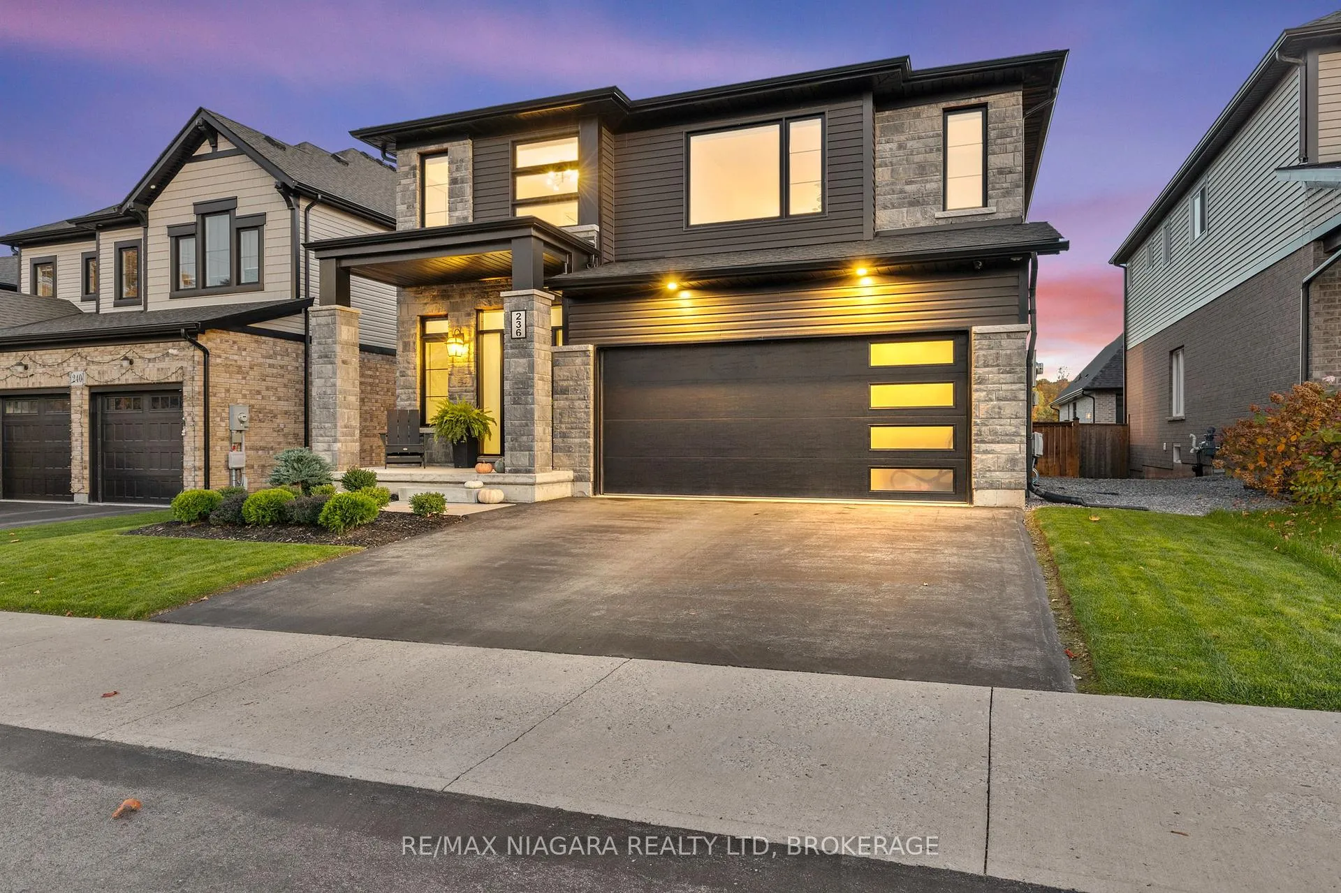 Photo 1 of 236 Walker Road, Pelham, Fonthill — HOMEH
