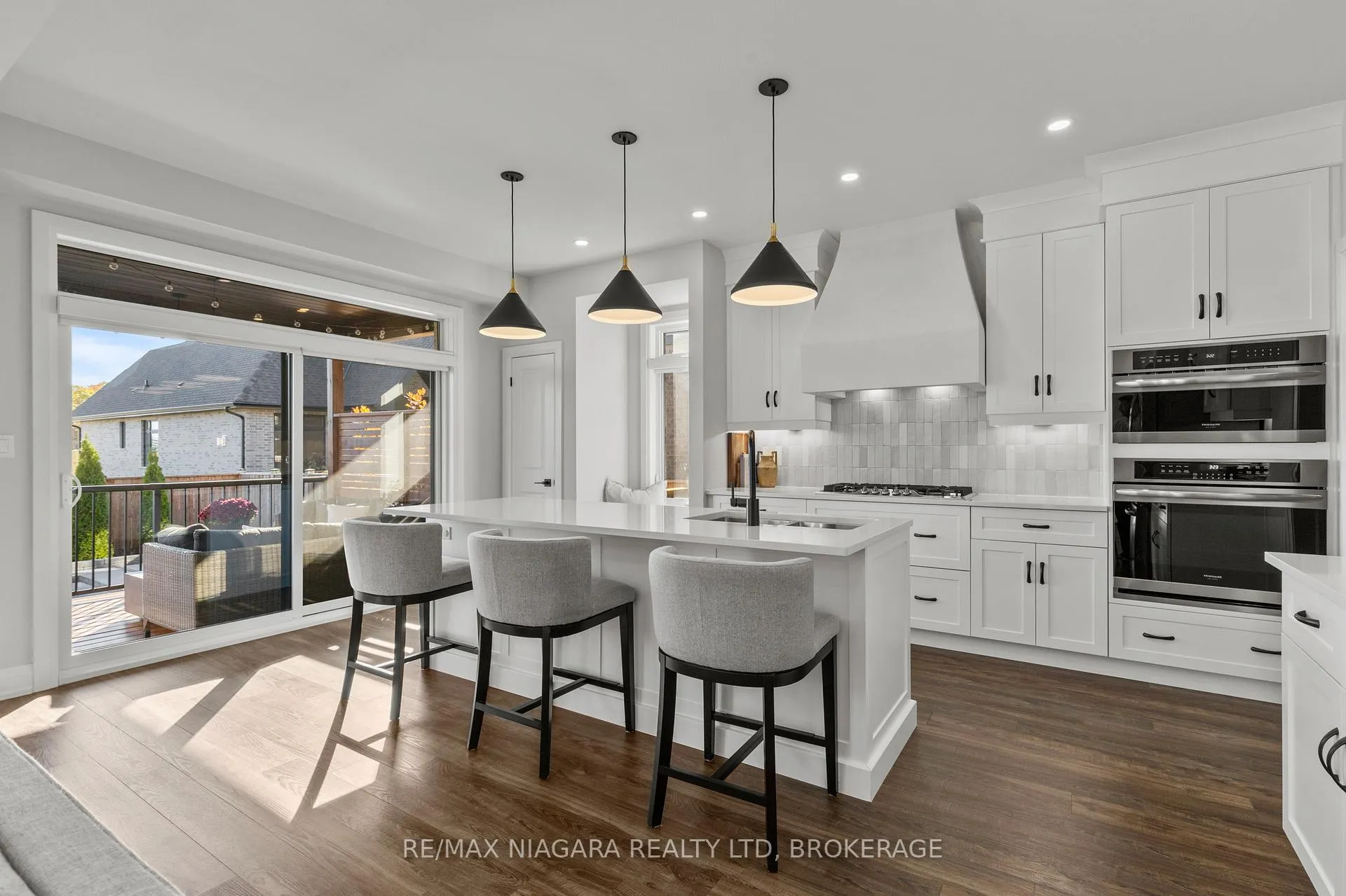 Photo 9 of 236 Walker Road, Pelham, Fonthill — HOMEH