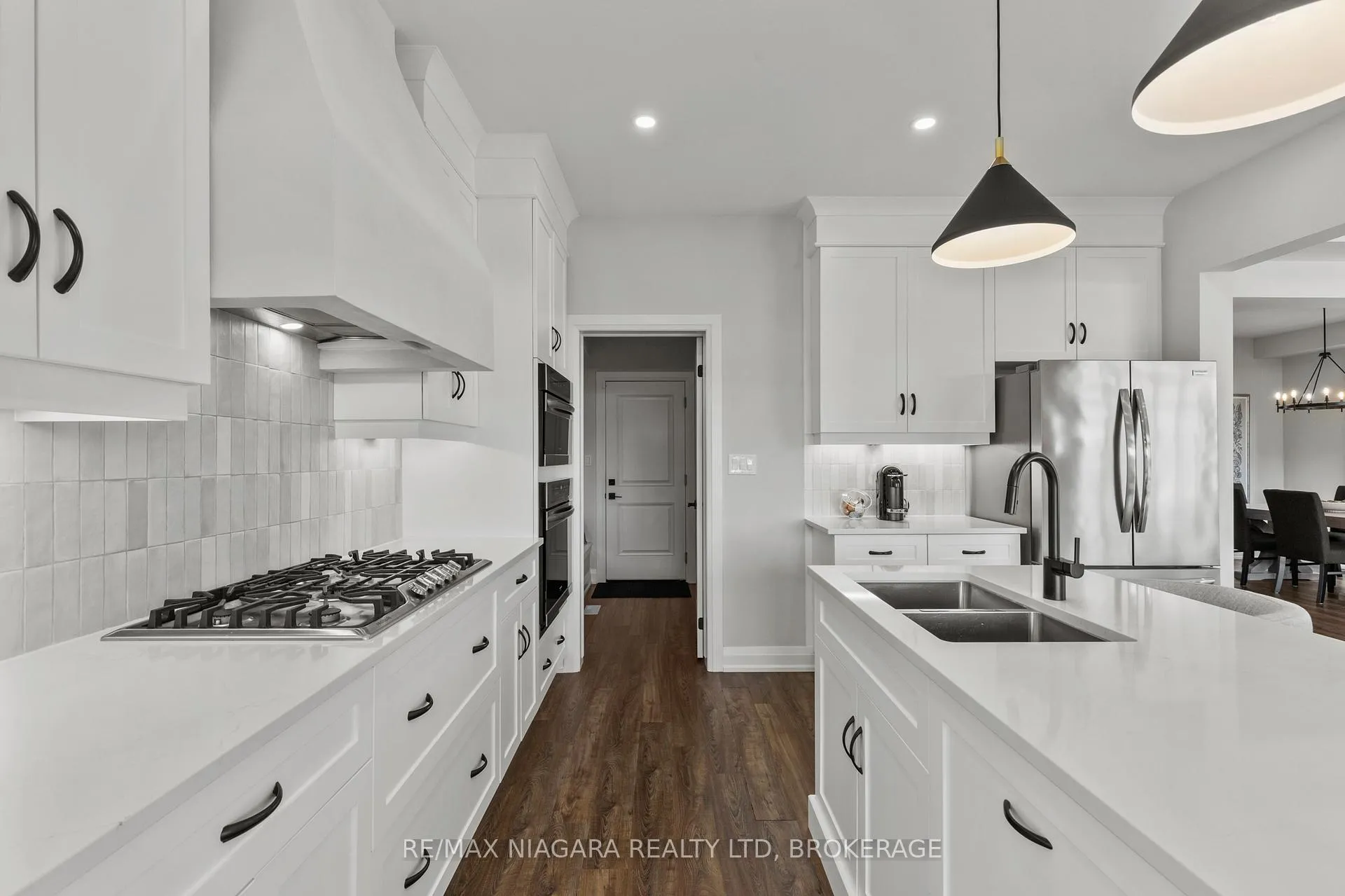 Photo 10 of 236 Walker Road, Pelham, Fonthill — HOMEH