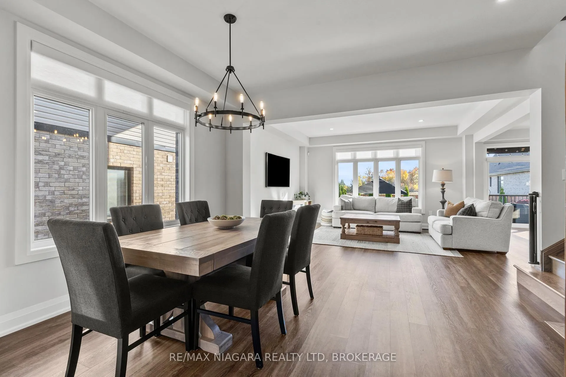 Photo 12 of 236 Walker Road, Pelham, Fonthill — HOMEH