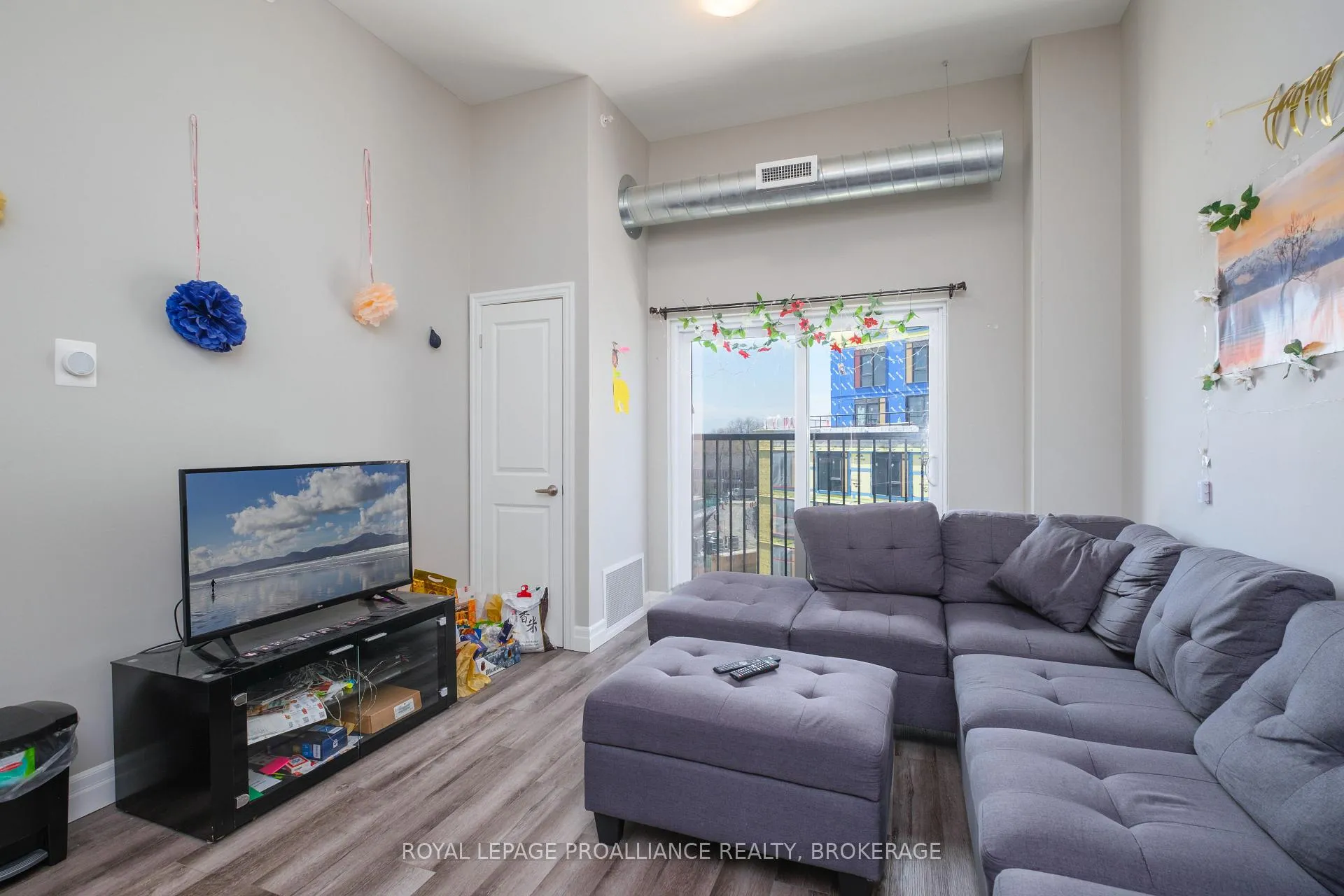 Photo 38 of Unit 502, 501 Frontenac Street, Kingston, Central City East — HOMEH