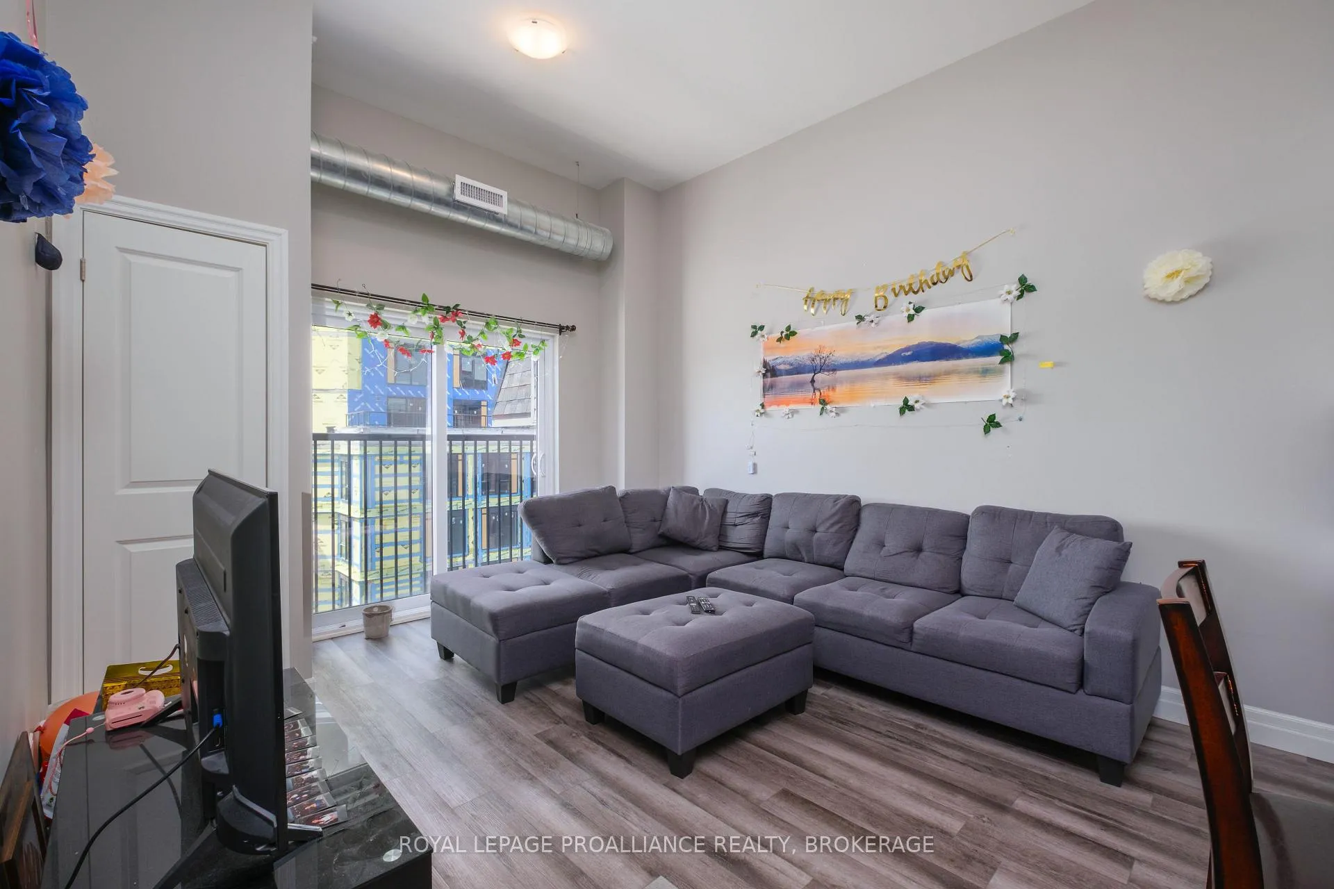 Photo 39 of Unit 502, 501 Frontenac Street, Kingston, Central City East — HOMEH