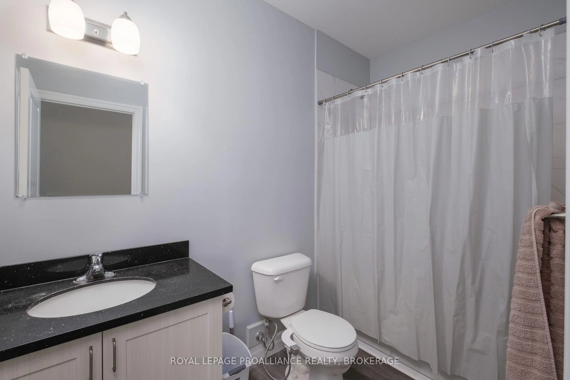 Photo 6 of Unit 502, 501 Frontenac Street, Kingston, Central City East — HOMEH