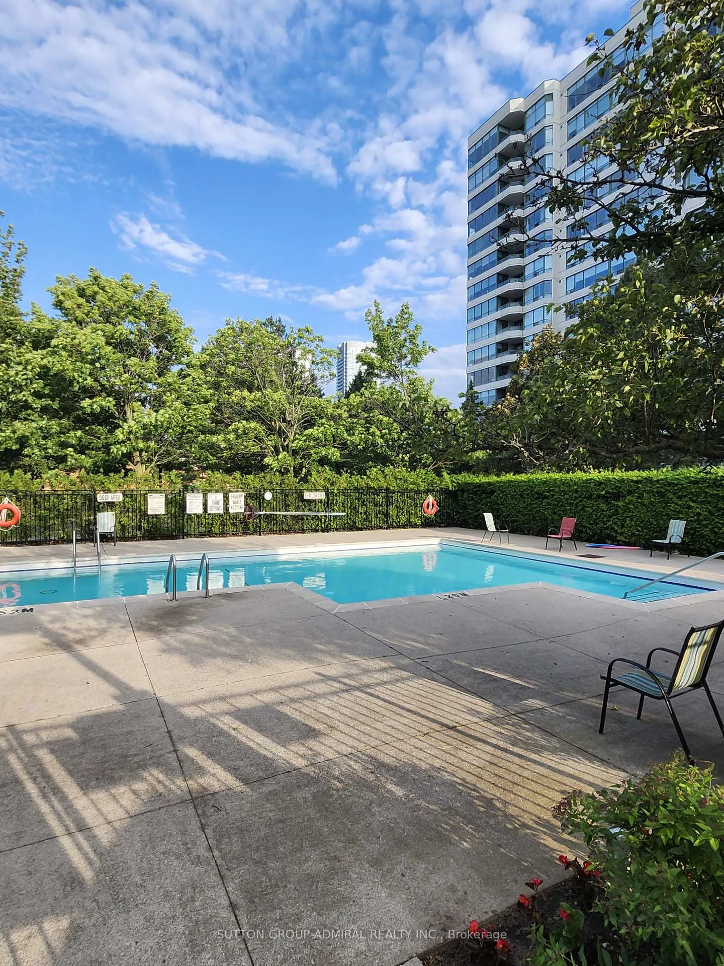 Photo 5 of Unit 910, 120 Promenade Circle, Vaughan, Brownridge — HOMEH