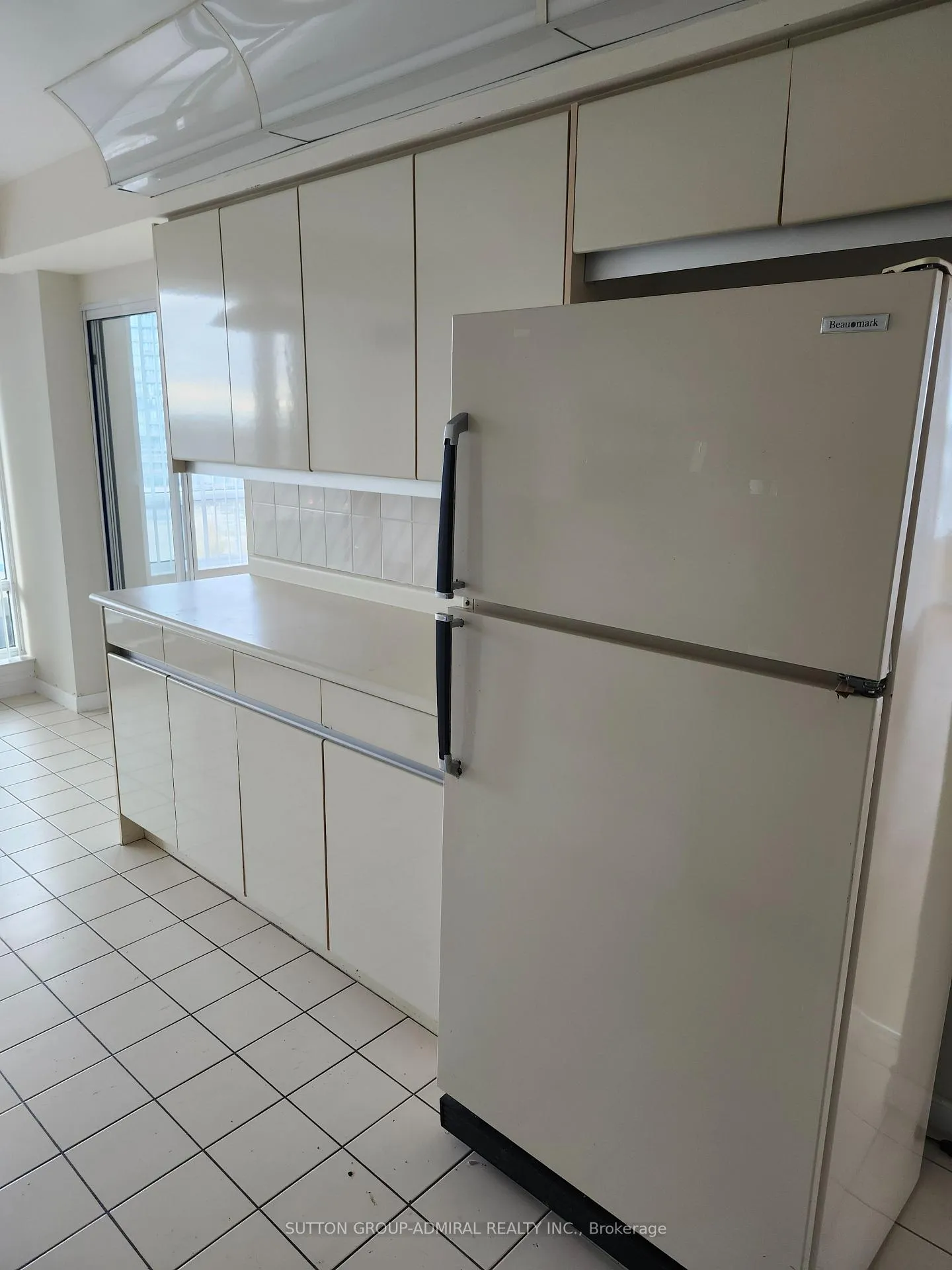 Photo 8 of Unit 910, 120 Promenade Circle, Vaughan, Brownridge — HOMEH