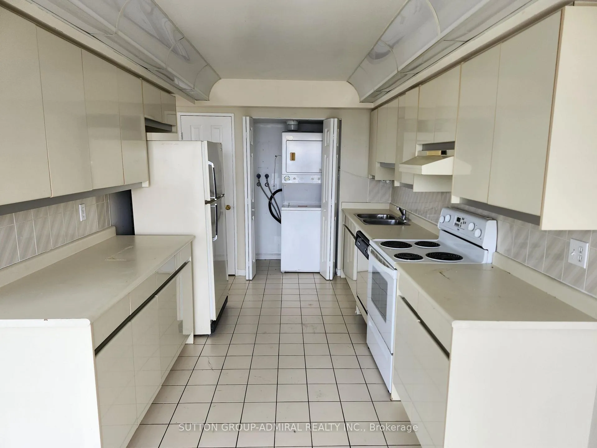 Photo 10 of Unit 910, 120 Promenade Circle, Vaughan, Brownridge — HOMEH