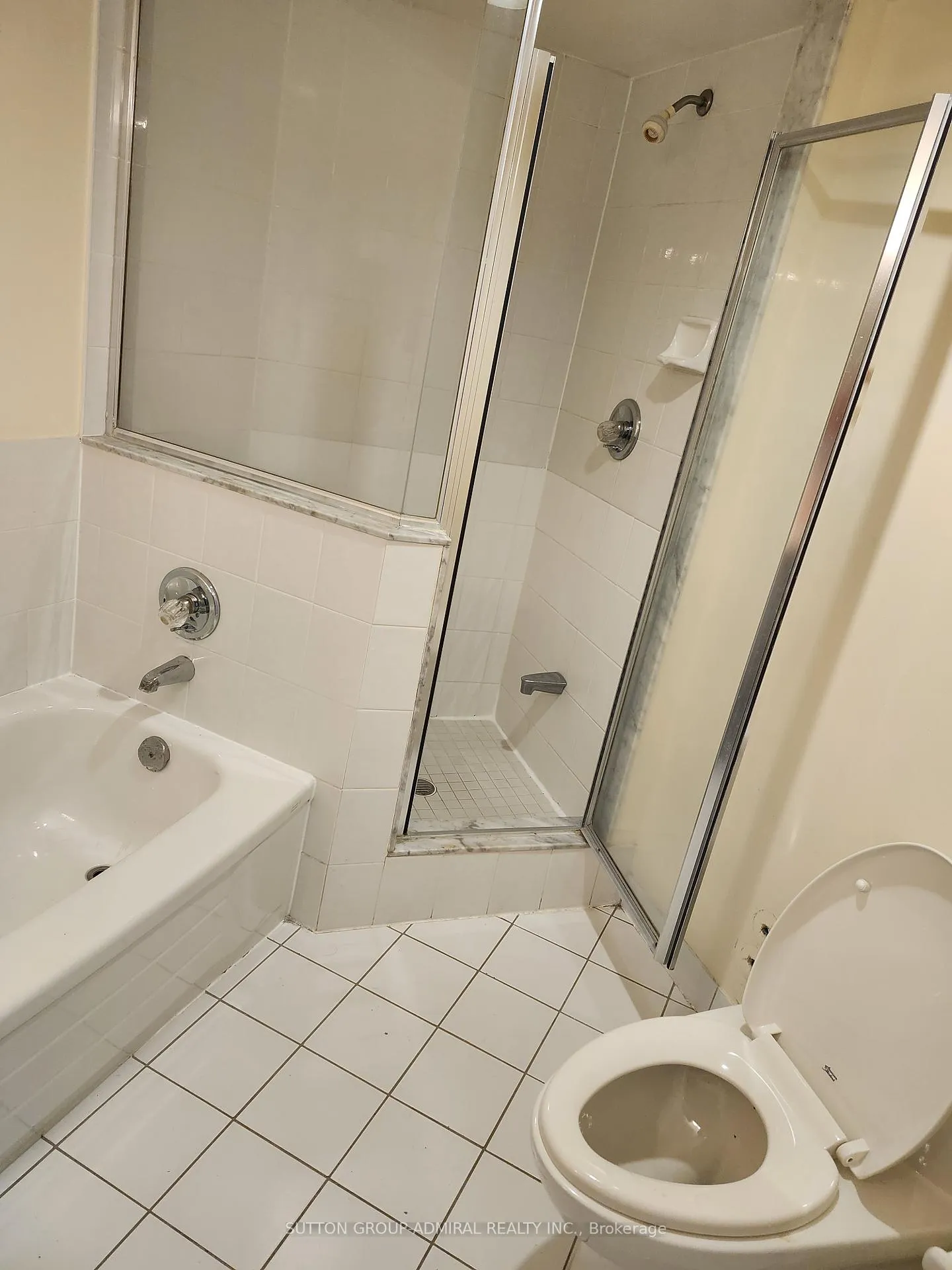 Photo 16 of Unit 910, 120 Promenade Circle, Vaughan, Brownridge — HOMEH