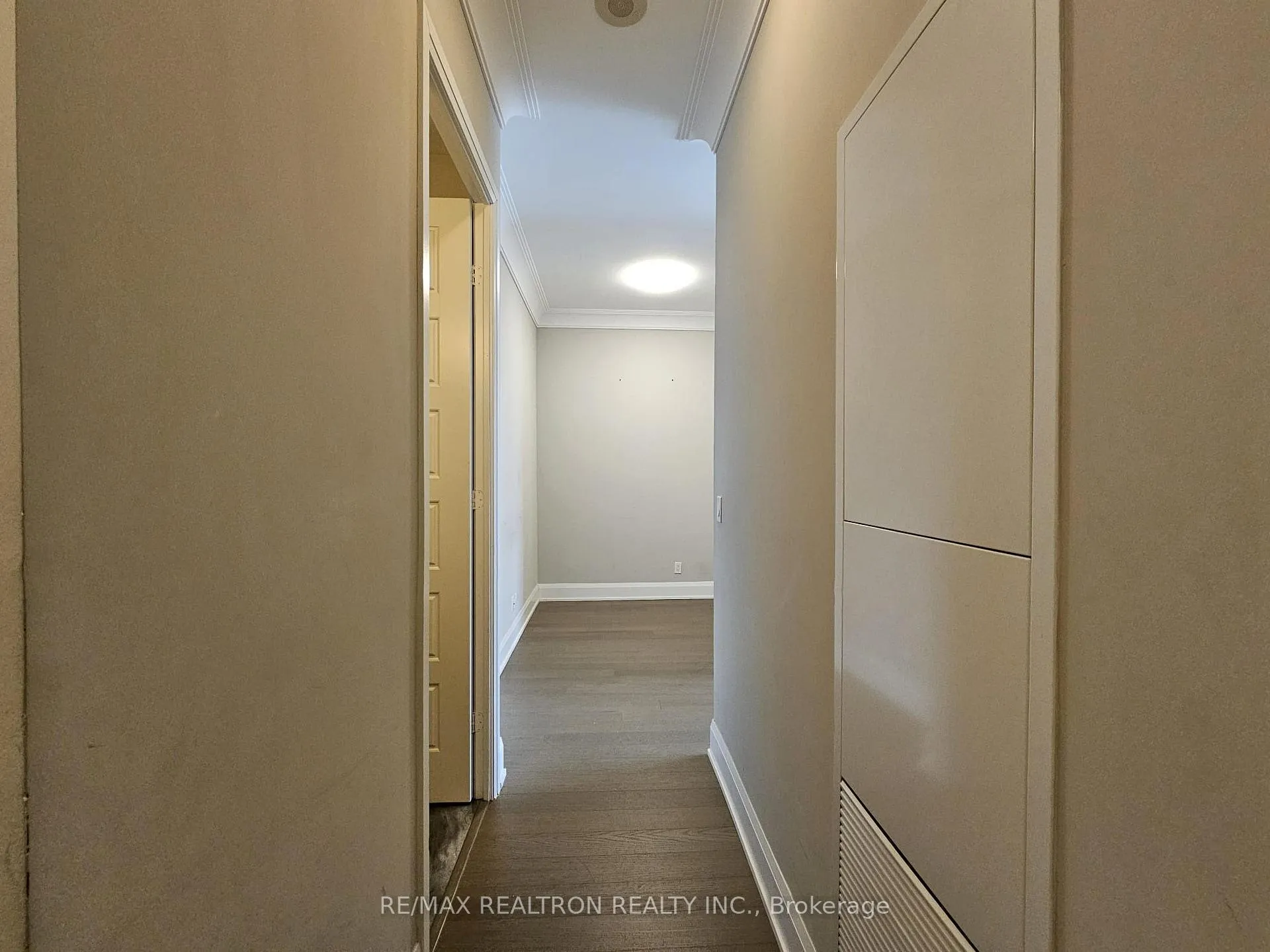 Photo 23 of Unit 807, 15 Water Walk Drive, Markham, Unionville — HOMEH