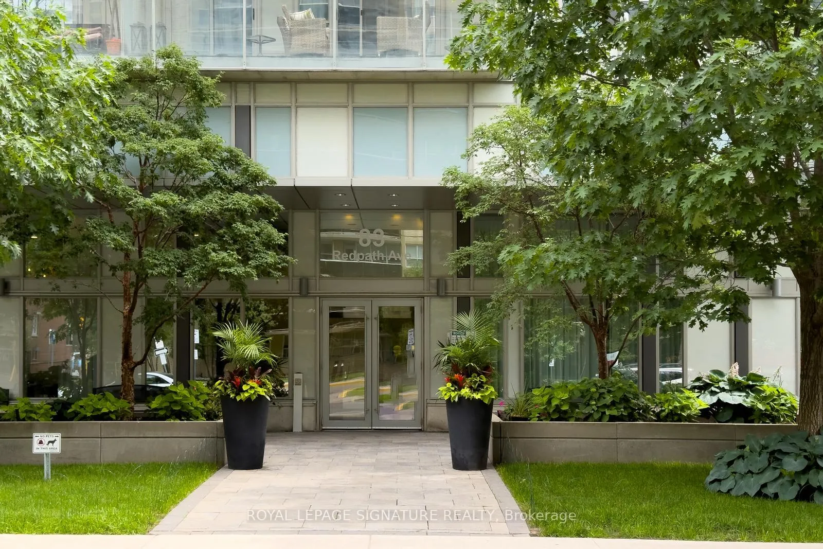 Photo 5 of Unit 1706, 83 Redpath Avenue, Toronto, Mount Pleasant West — HOMEH