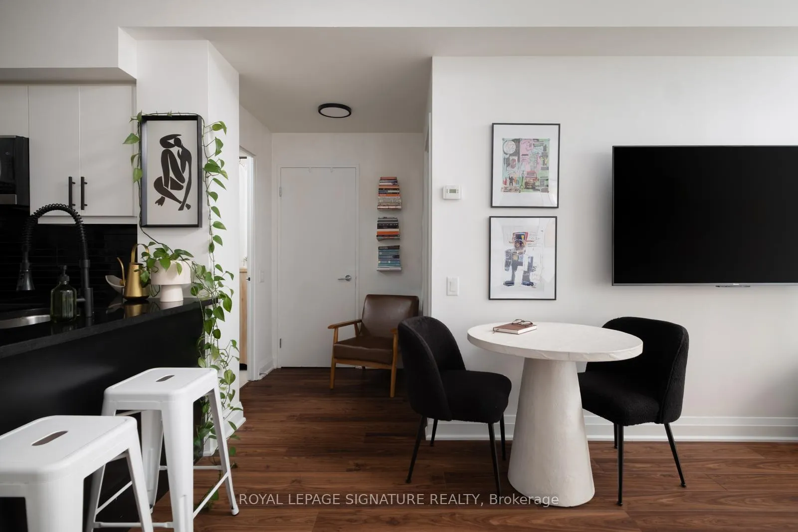 Photo 1 of Unit 1706, 83 Redpath Avenue, Toronto, Mount Pleasant West — HOMEH
