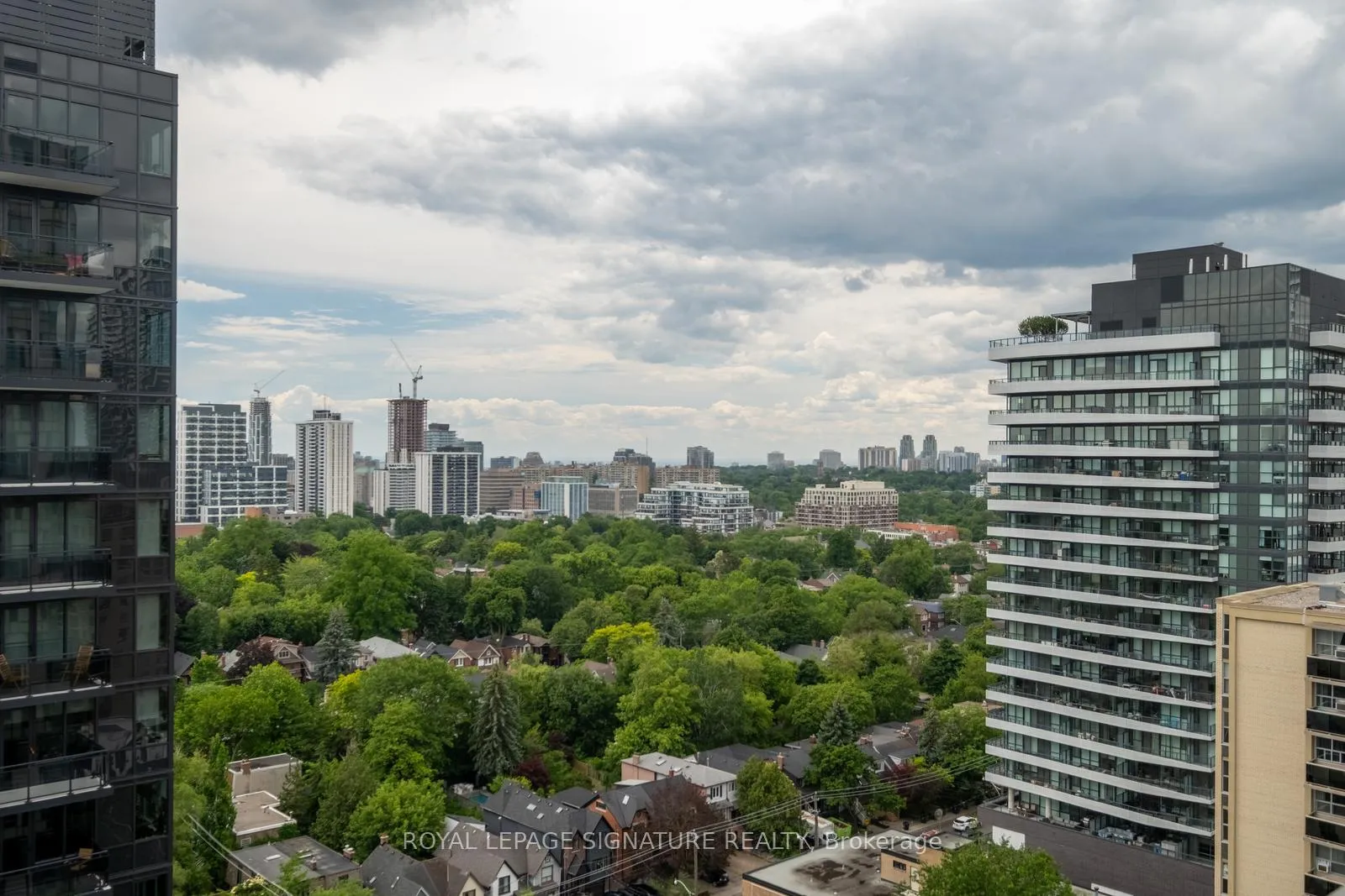 Photo 23 of Unit 1706, 83 Redpath Avenue, Toronto, Mount Pleasant West — HOMEH