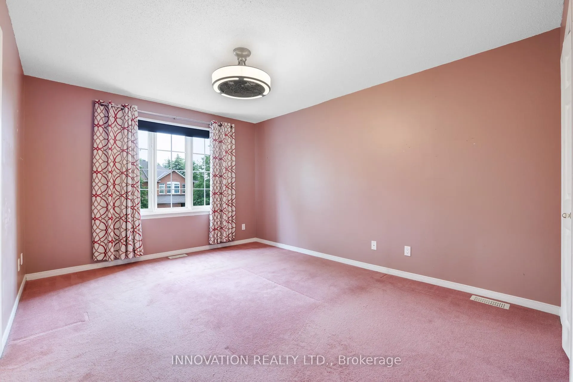 Photo 19 of 8 Kettleby Street, Ottawa, Kanata - Beaverbrook — HOMEH