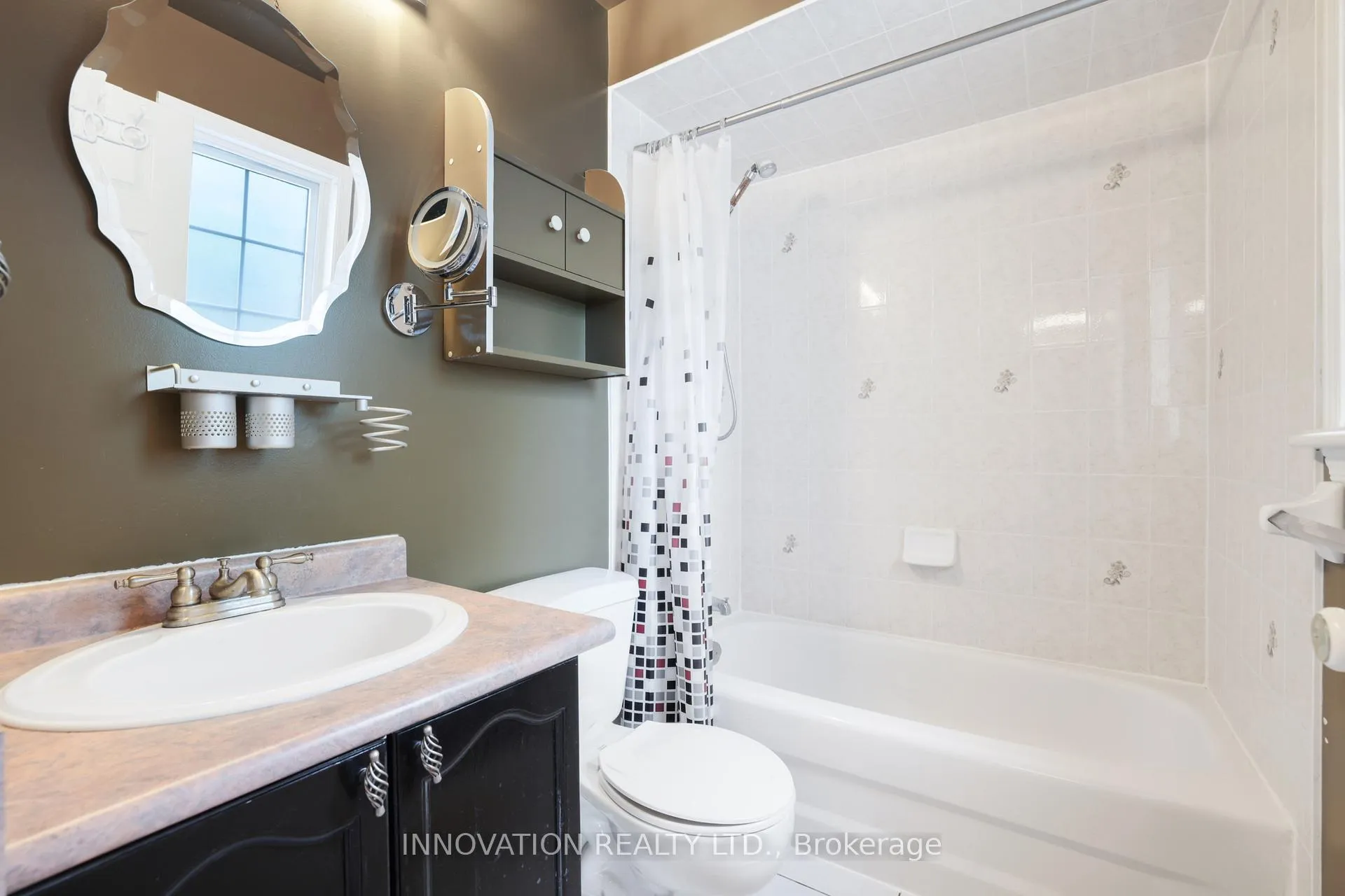 Photo 22 of 8 Kettleby Street, Ottawa, Kanata - Beaverbrook — HOMEH