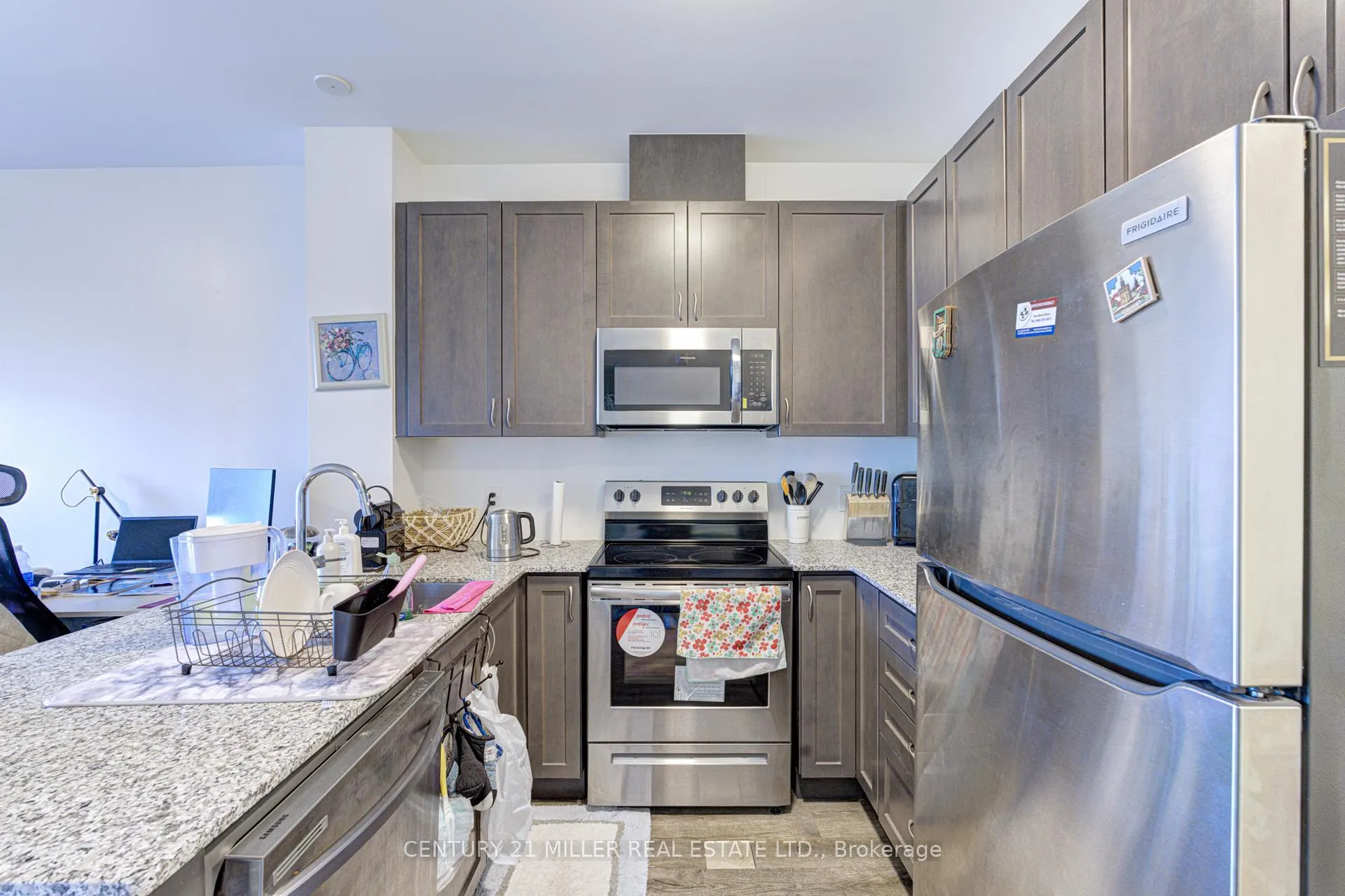 Photo 6 of Unit 404, 50 Kaitting Trail, Oakville, Glenorchy — HOMEH