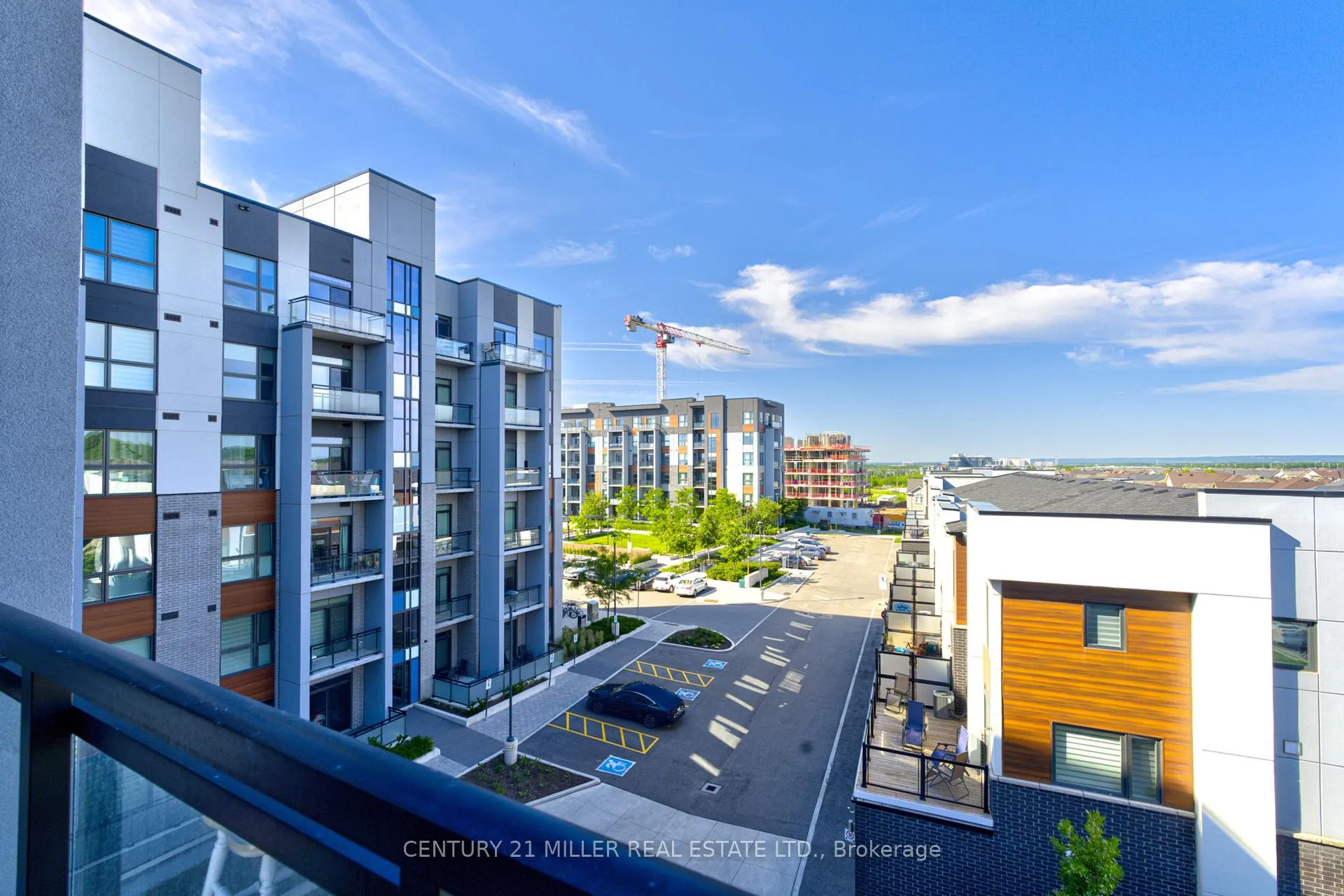 Photo 16 of Unit 404, 50 Kaitting Trail, Oakville, Glenorchy — HOMEH