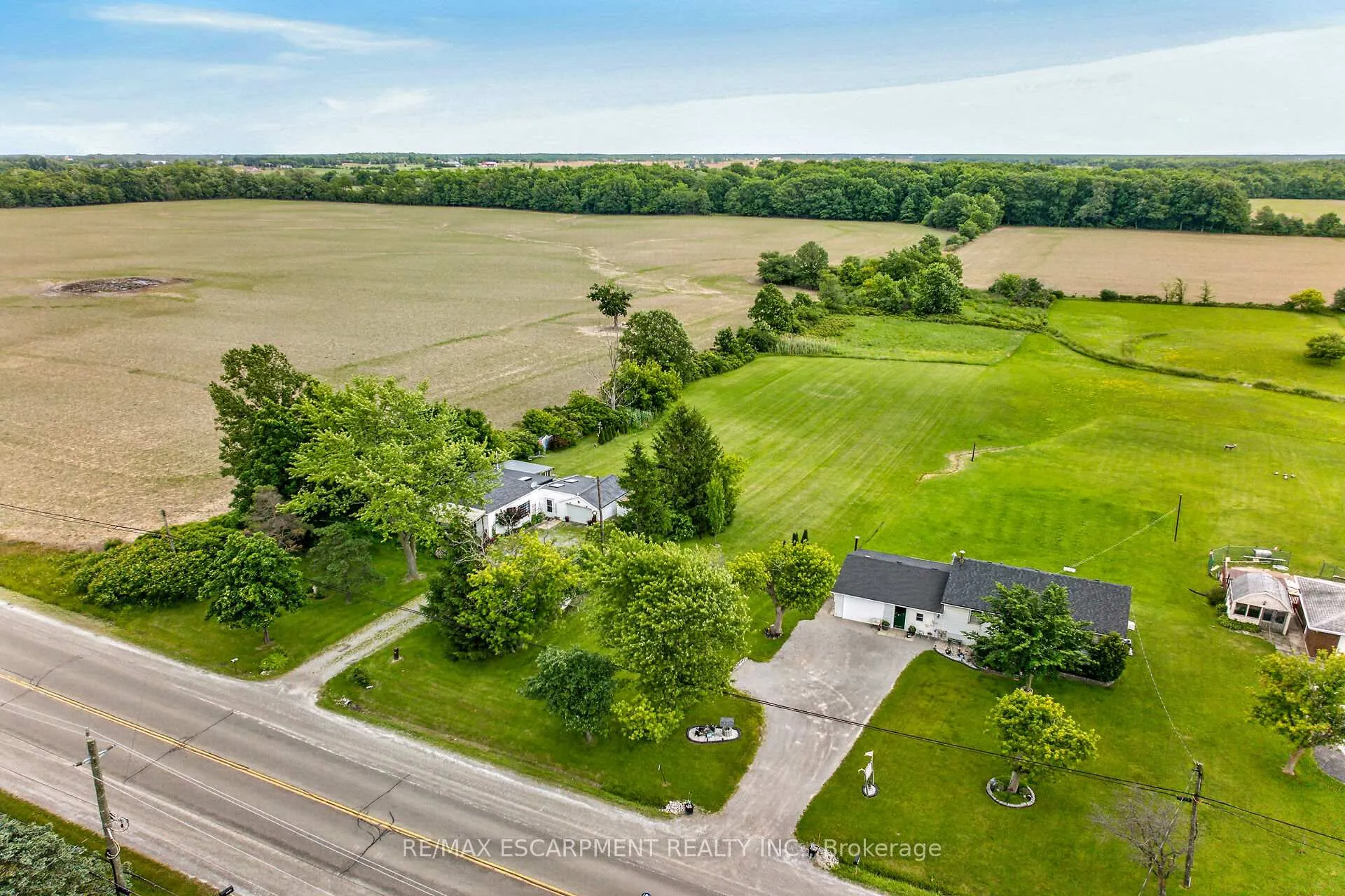 Photo 1 of 3459 Highway 56, Hamilton, Rural Glanbrook — HOMEH