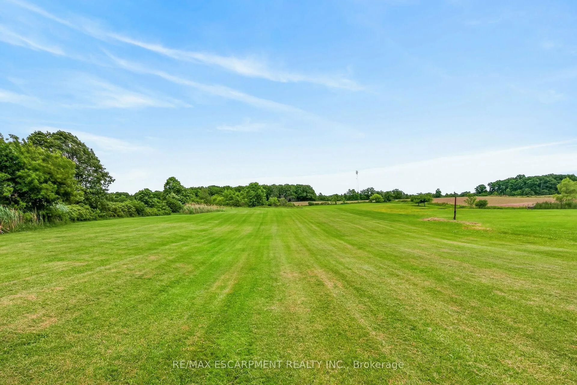 Photo 4 of 3459 Highway 56, Hamilton, Rural Glanbrook — HOMEH