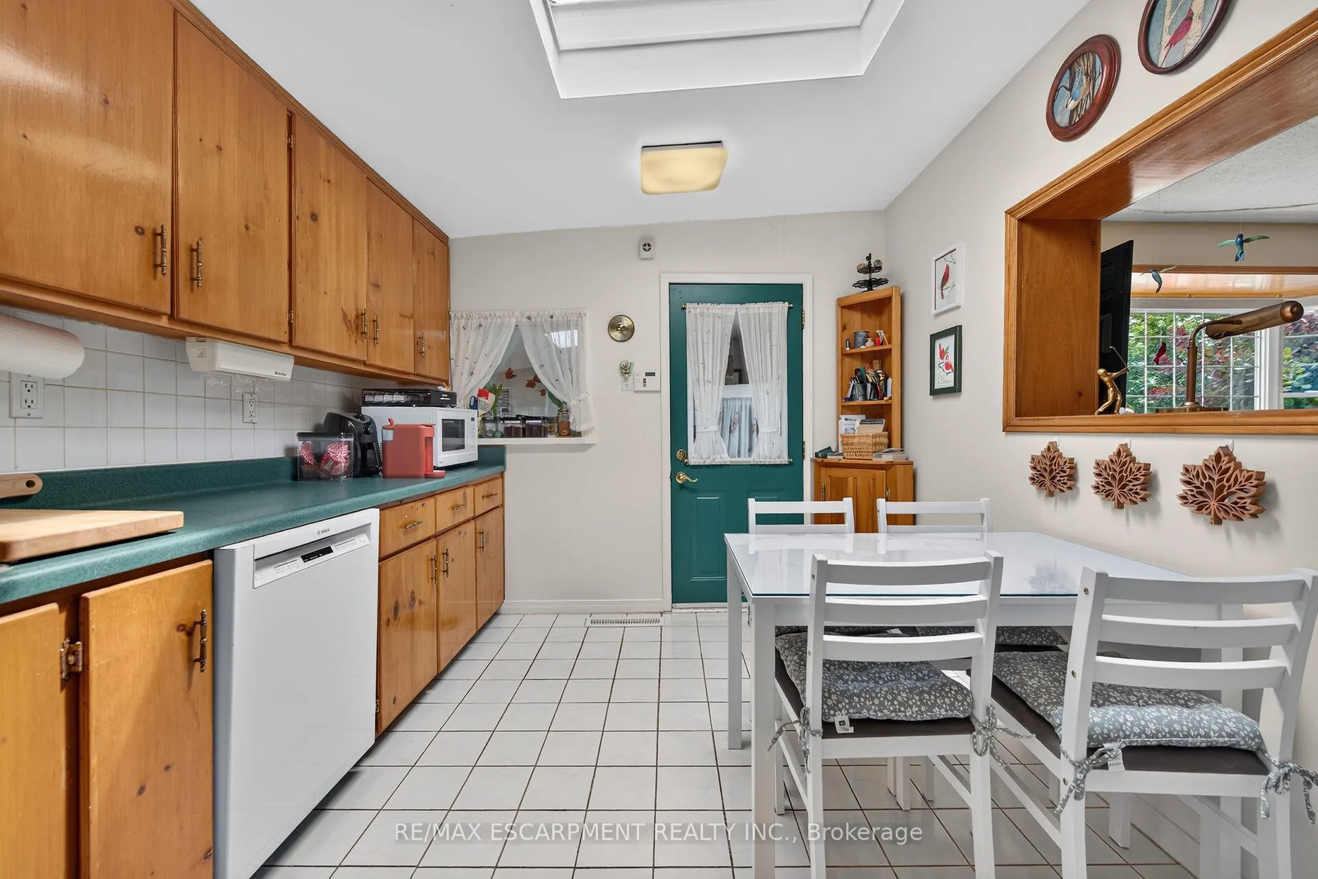 Photo 16 of 3459 Highway 56, Hamilton, Rural Glanbrook — HOMEH