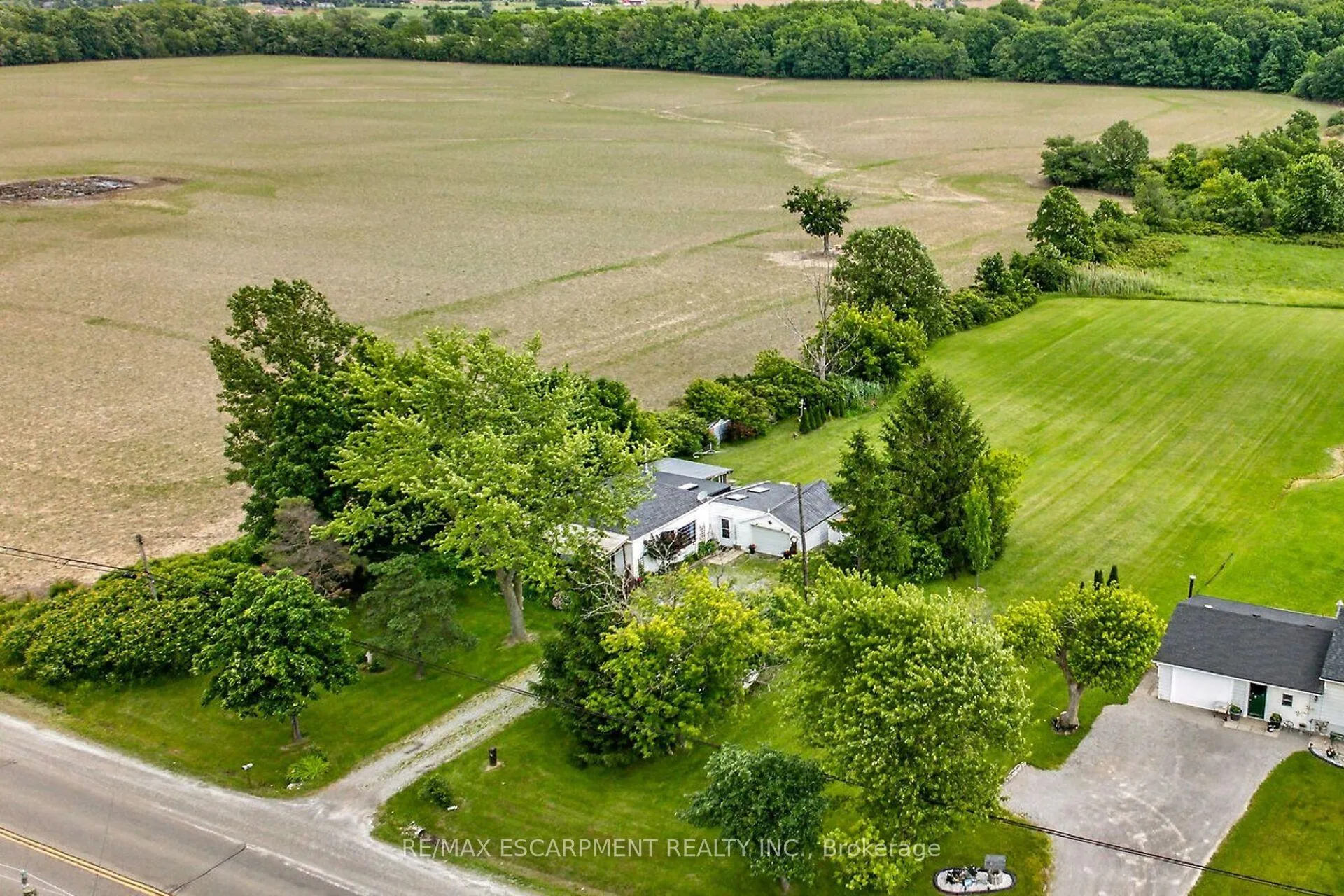 Photo 40 of 3459 Highway 56, Hamilton, Rural Glanbrook — HOMEH