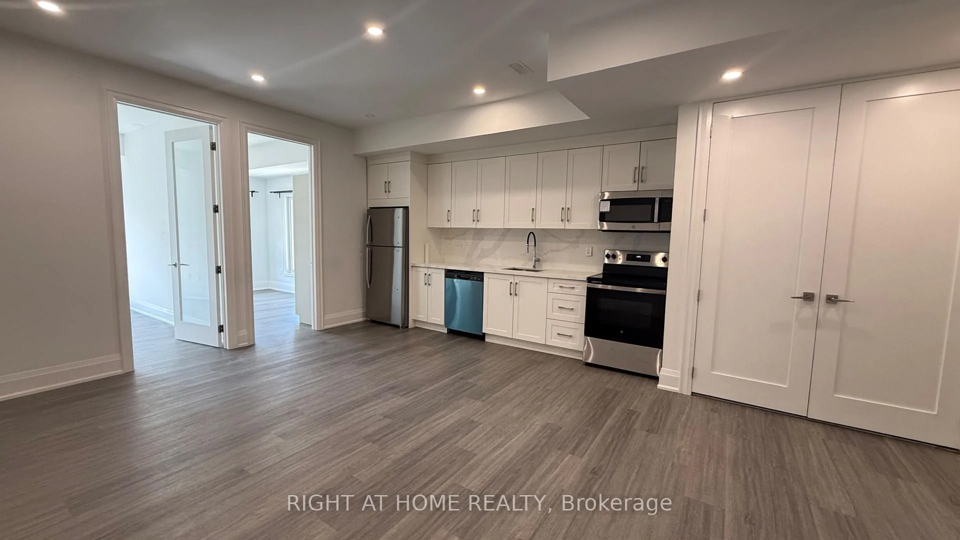 Photo 16 of Unit Lower, 21 Antonio Court, North York, Humber Summit — HOMEH