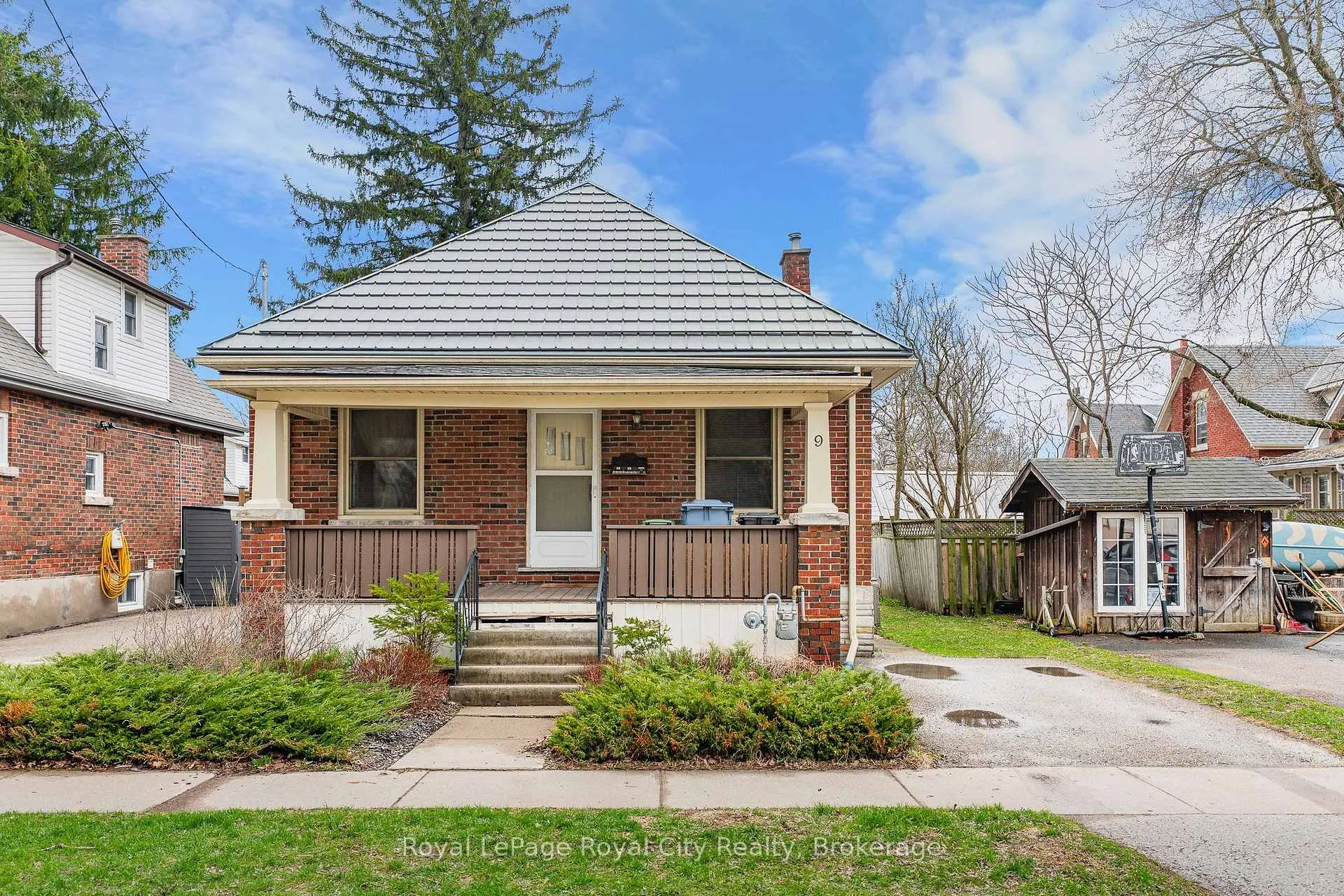Photo 1 of 9 Stull Avenue, Guelph, Exhibition Park — HOMEH