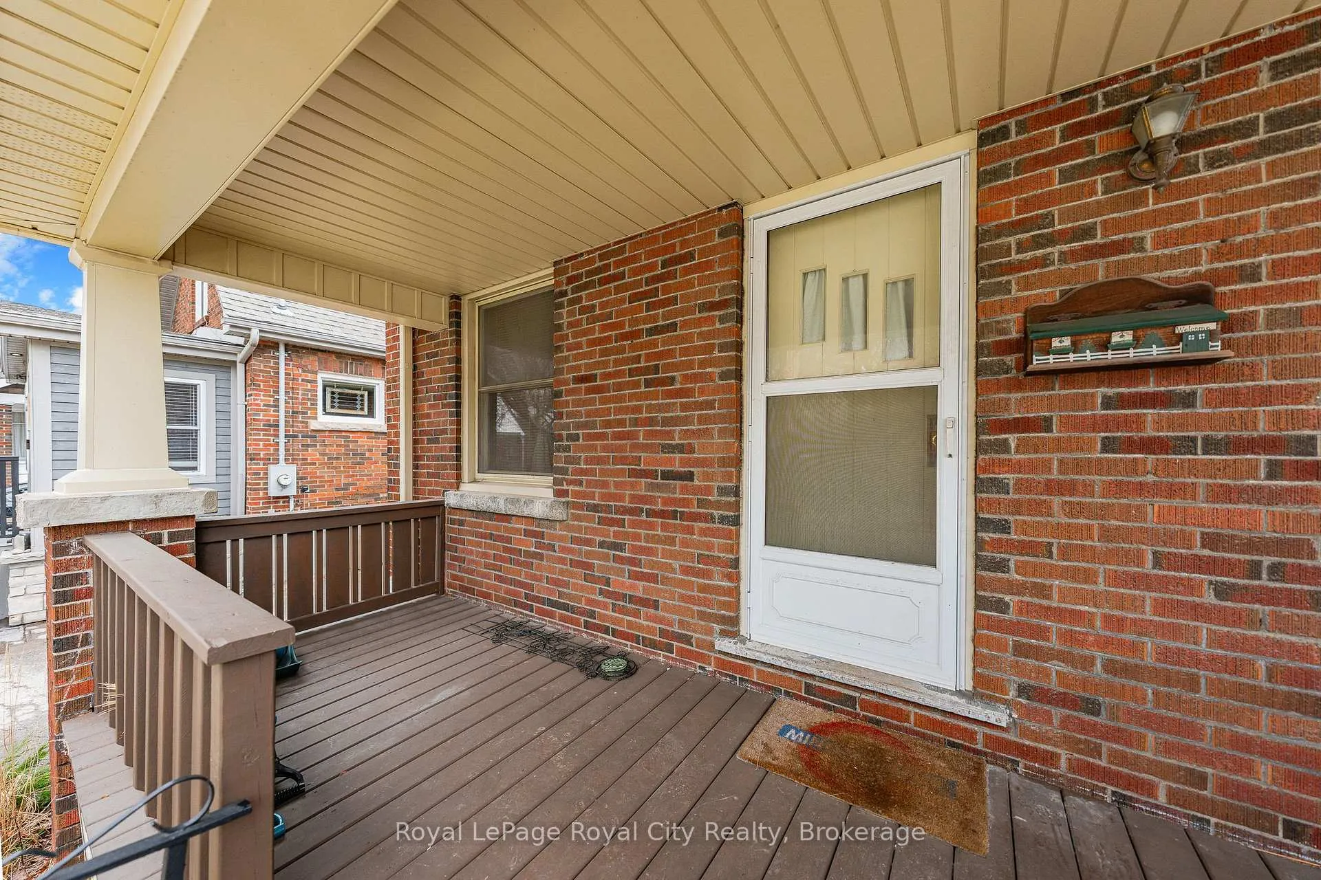 Photo 4 of 9 Stull Avenue, Guelph, Exhibition Park — HOMEH