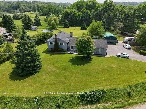 Photo 2 of 1287 Golden Beach Road, Bracebridge, Monck (Bracebridge) — HOMEH
