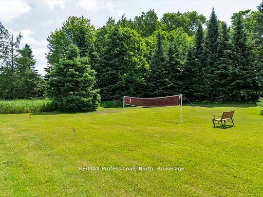 Photo 10 of 1287 Golden Beach Road, Bracebridge, Monck (Bracebridge) — HOMEH