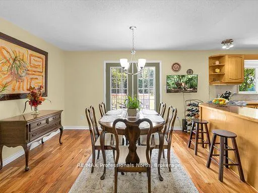 Photo 14 of 1287 Golden Beach Road, Bracebridge, Monck (Bracebridge) — HOMEH