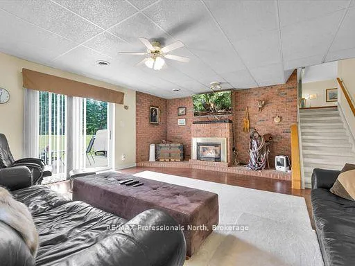Photo 25 of 1287 Golden Beach Road, Bracebridge, Monck (Bracebridge) — HOMEH