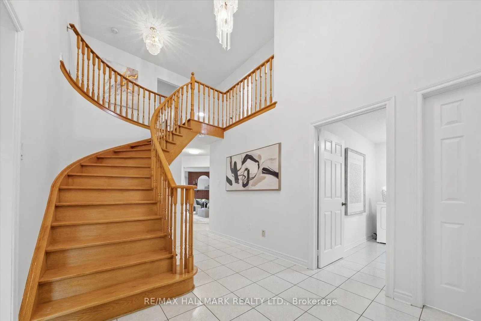 Photo 7 of 21 Caldbeck Avenue, Markham, Milliken Mills East — HOMEH