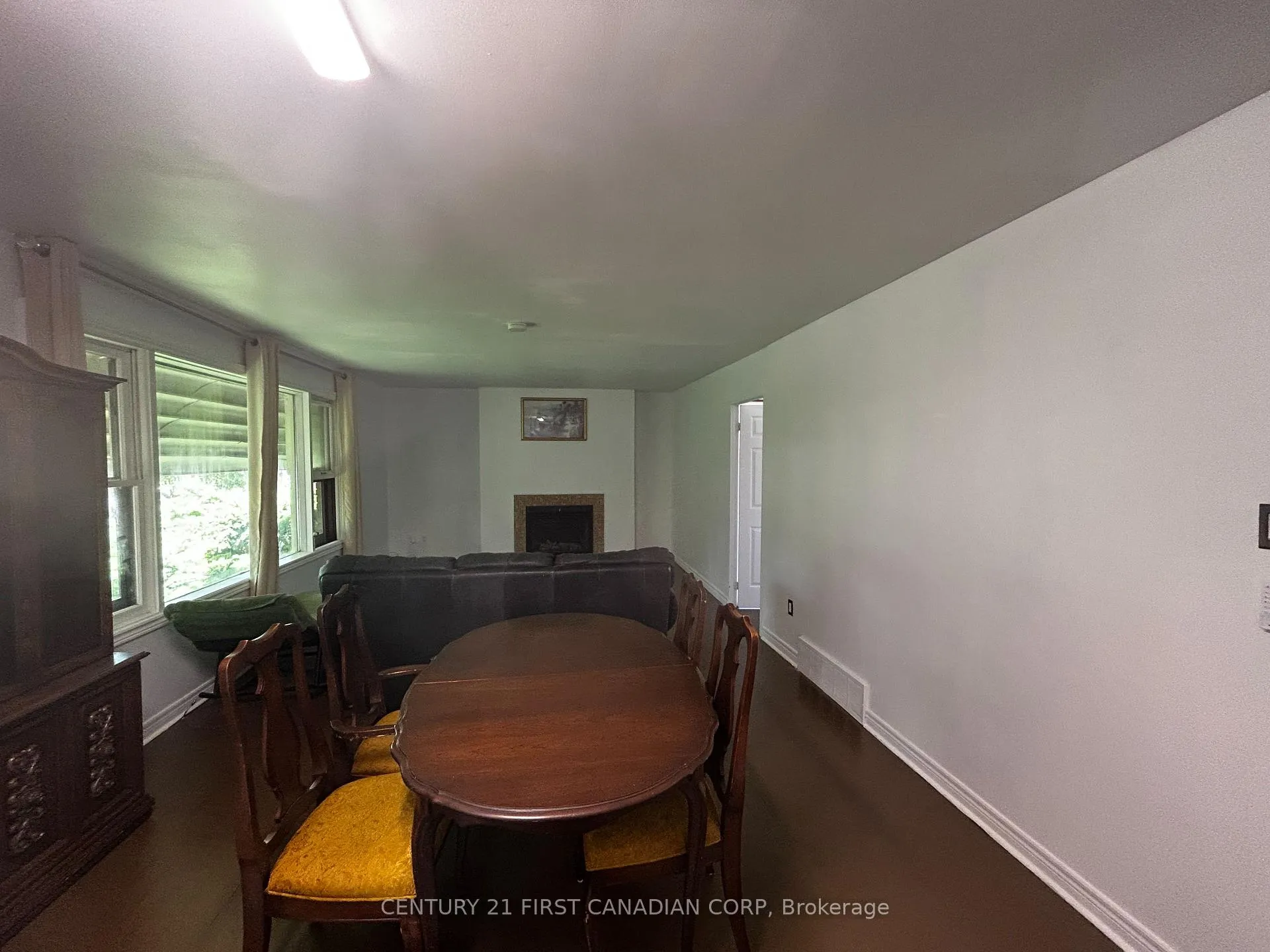 Photo 10 of Unit A, 699 Huron Street, London, East C — HOMEH