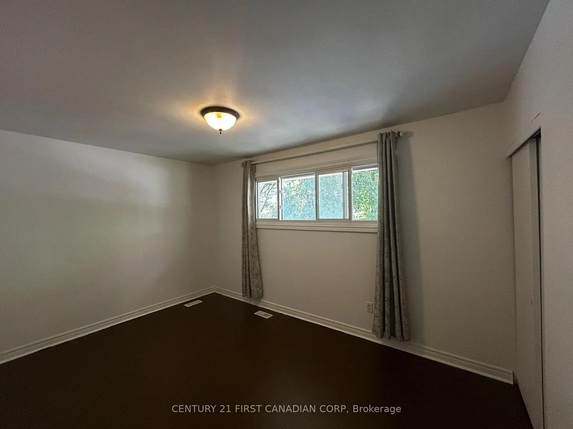 Photo 21 of Unit A, 699 Huron Street, London, East C — HOMEH