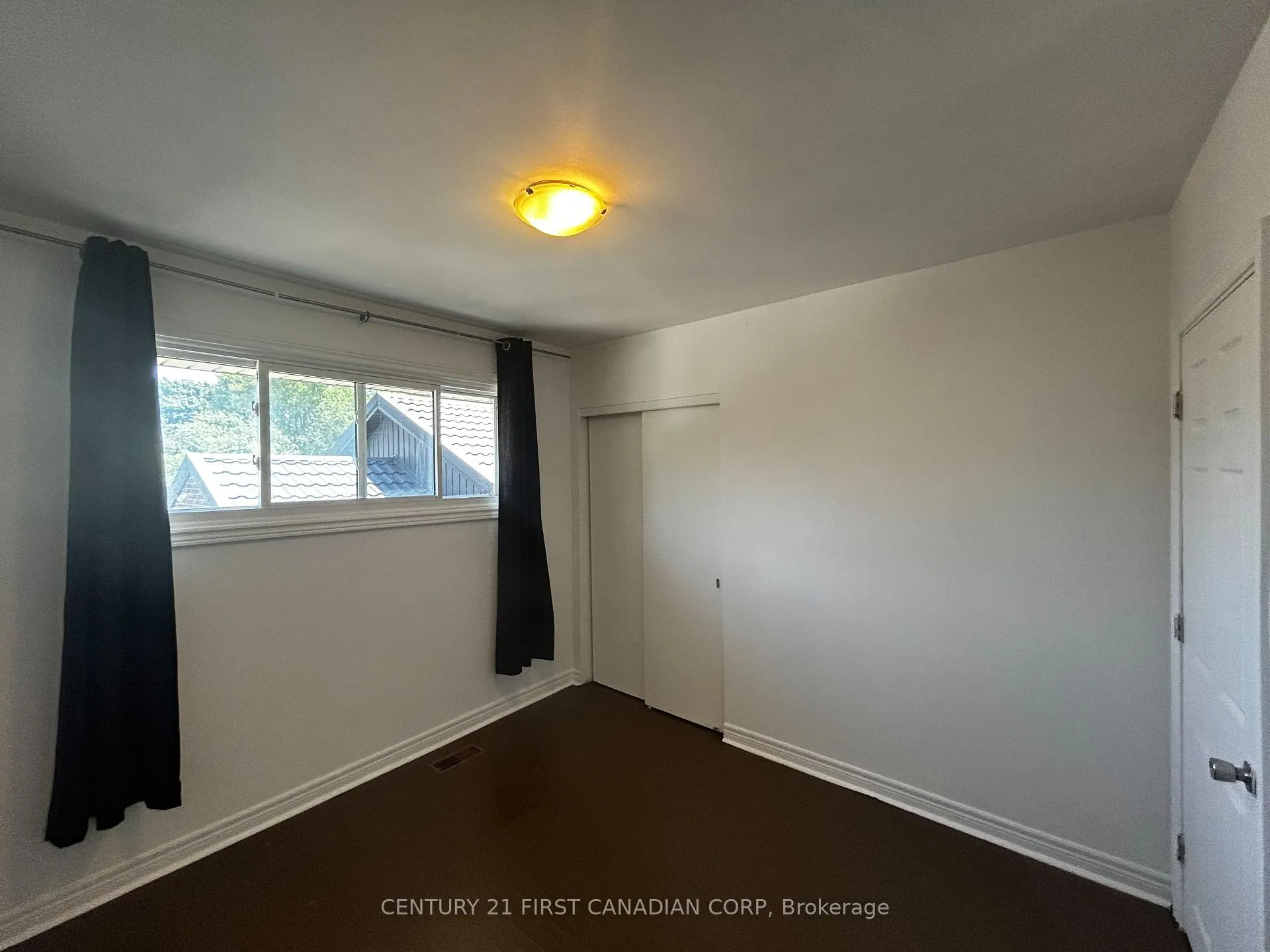 Photo 25 of Unit A, 699 Huron Street, London, East C — HOMEH