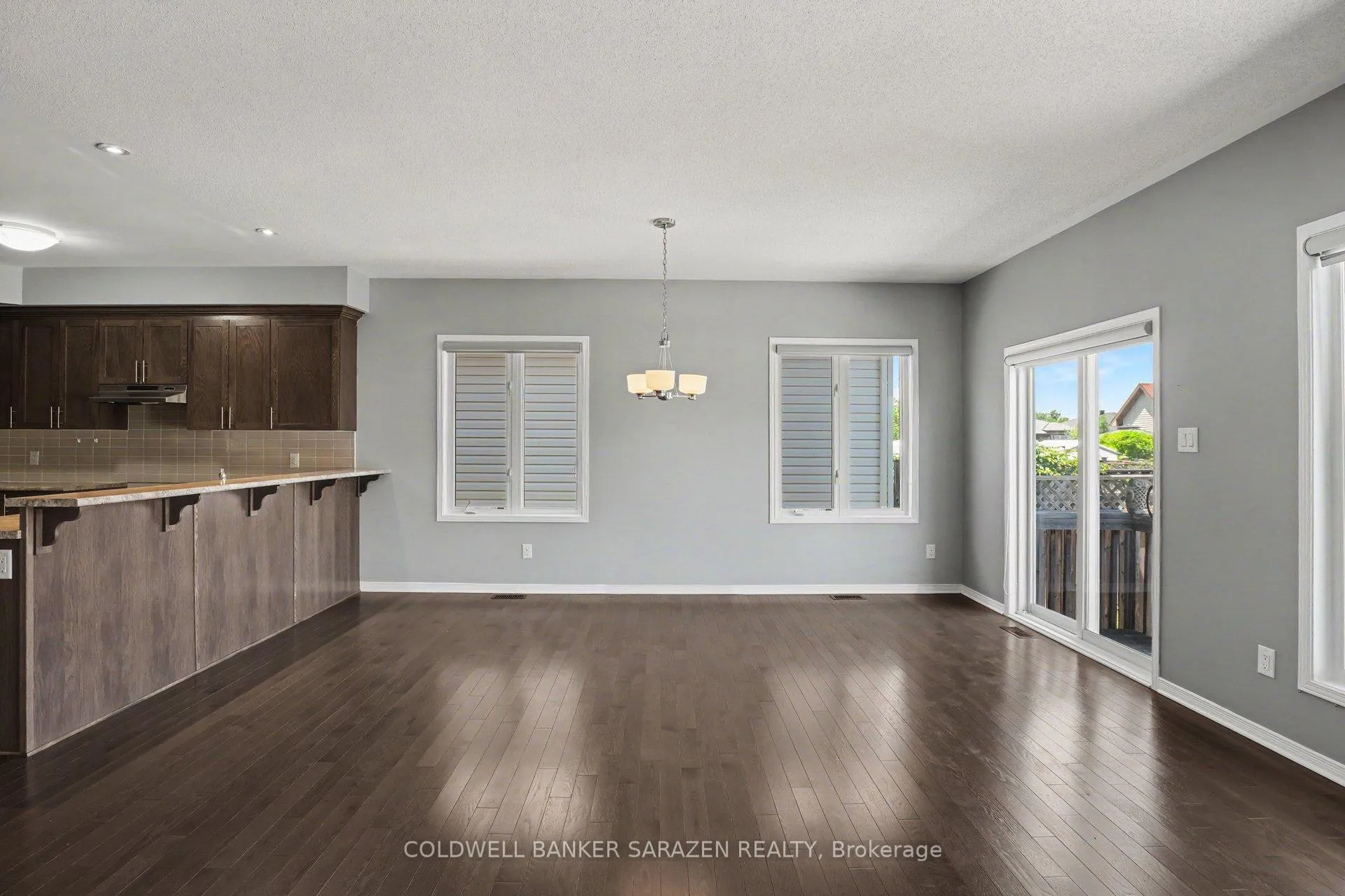 Photo 9 of 31 Gordon Fergusson Place, Arnprior, Arnprior — HOMEH