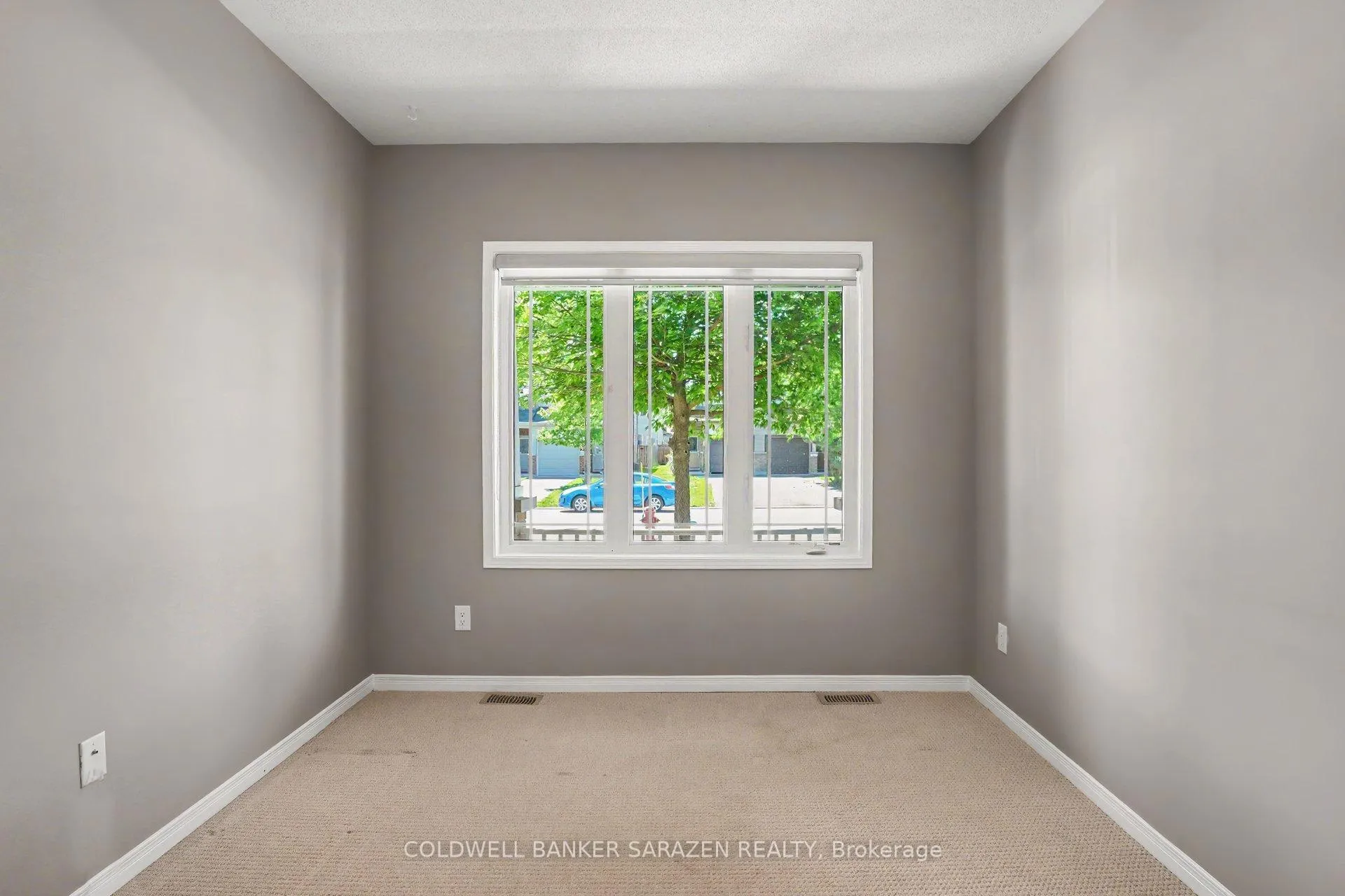 Photo 24 of 31 Gordon Fergusson Place, Arnprior, Arnprior — HOMEH