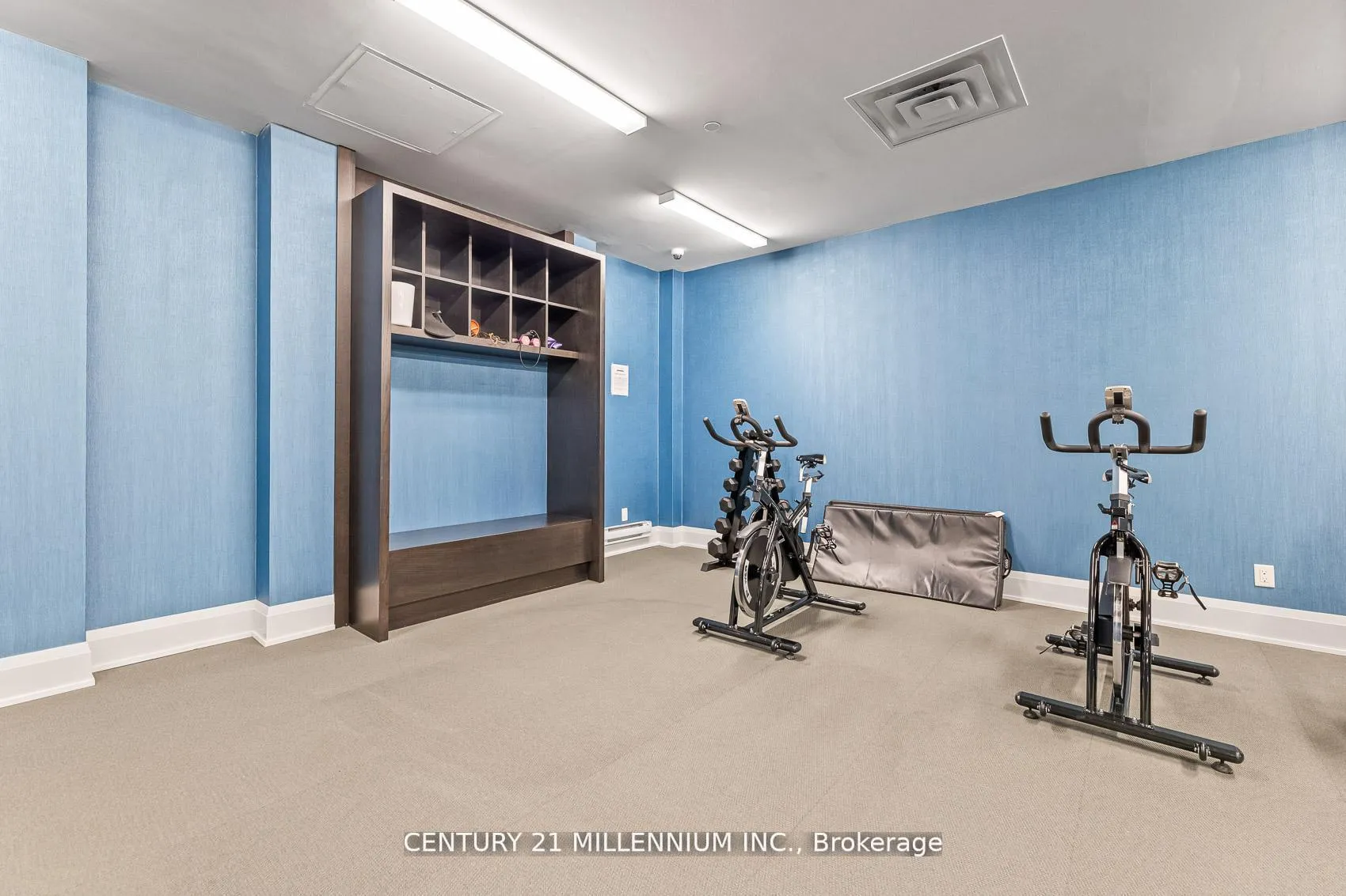 Photo 32 of Unit 419, 15277 Yonge Street, Aurora, Aurora Village — HOMEH
