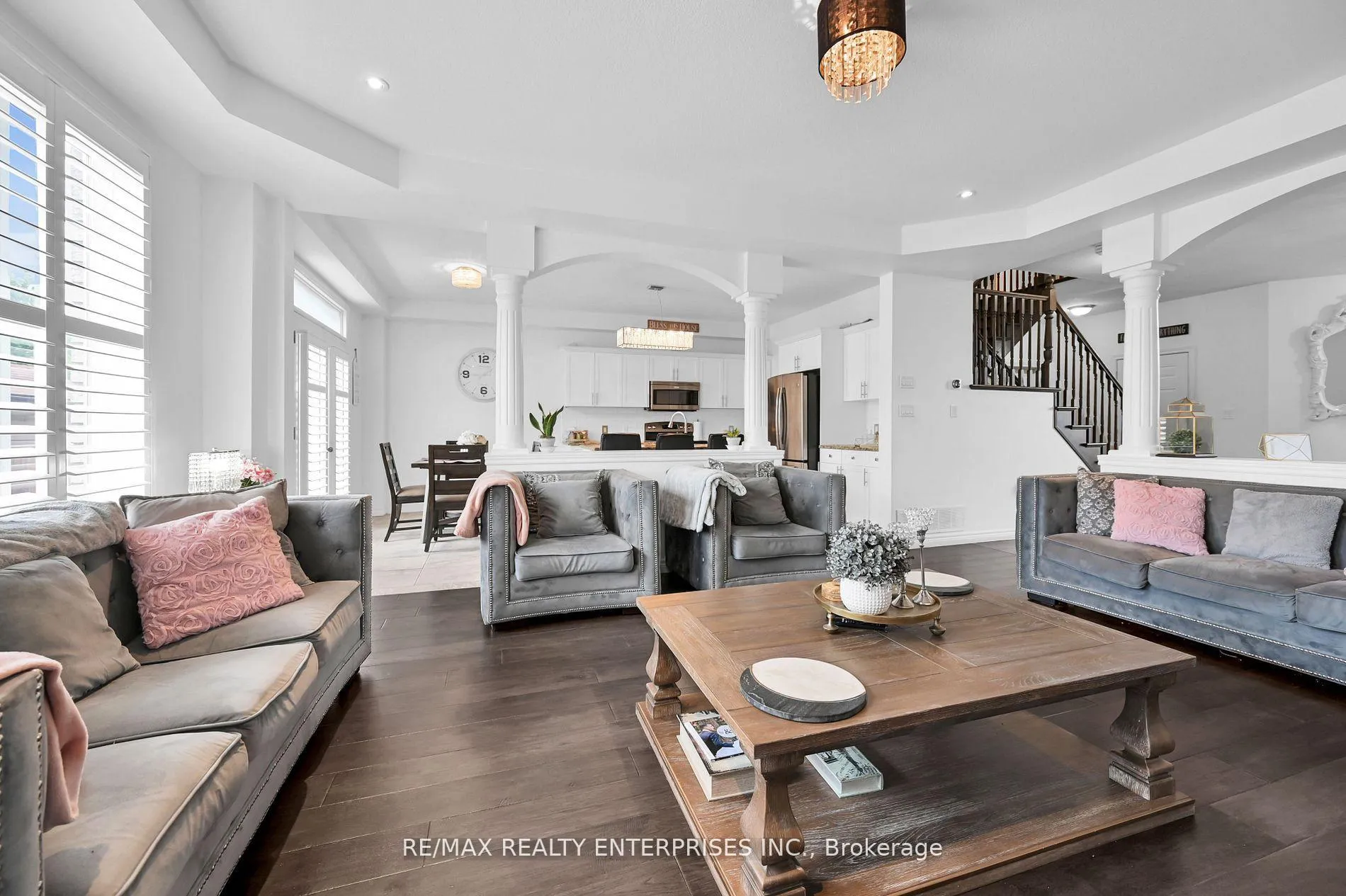 Photo 11 of 130 Chartwell Circle, Hamilton, Jerome — HOMEH