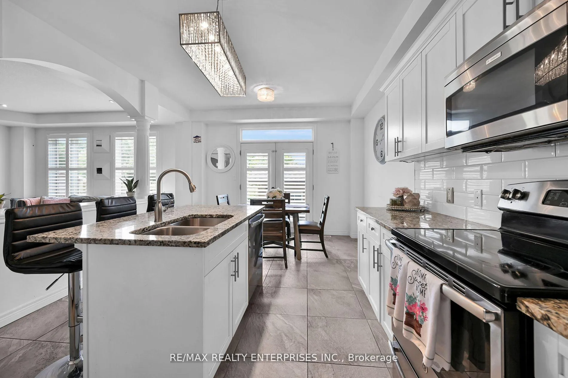 Photo 20 of 130 Chartwell Circle, Hamilton, Jerome — HOMEH