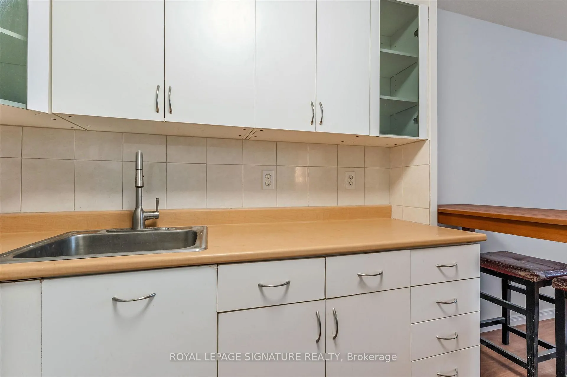 Photo 6 of Unit 2108, 40 Homewood Avenue, Toronto, Cabbagetown-South St. James Town — HOMEH