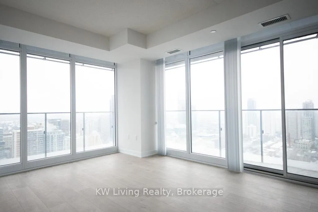 Photo 3 of Unit 3904, 50 Wellesley Street E, Toronto, Church-Yonge Corridor — HOMEH