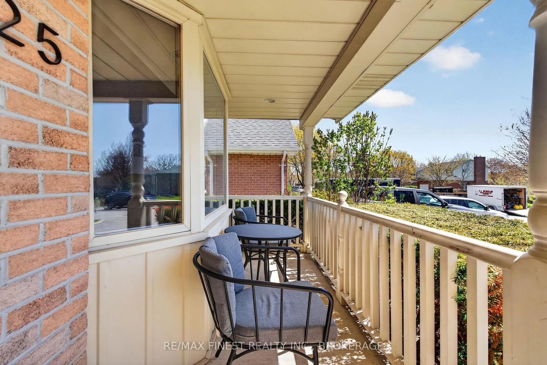 Photo 4 of 825 Somerset Crescent, Kingston, North of Taylor-Kidd Blvd — HOMEH