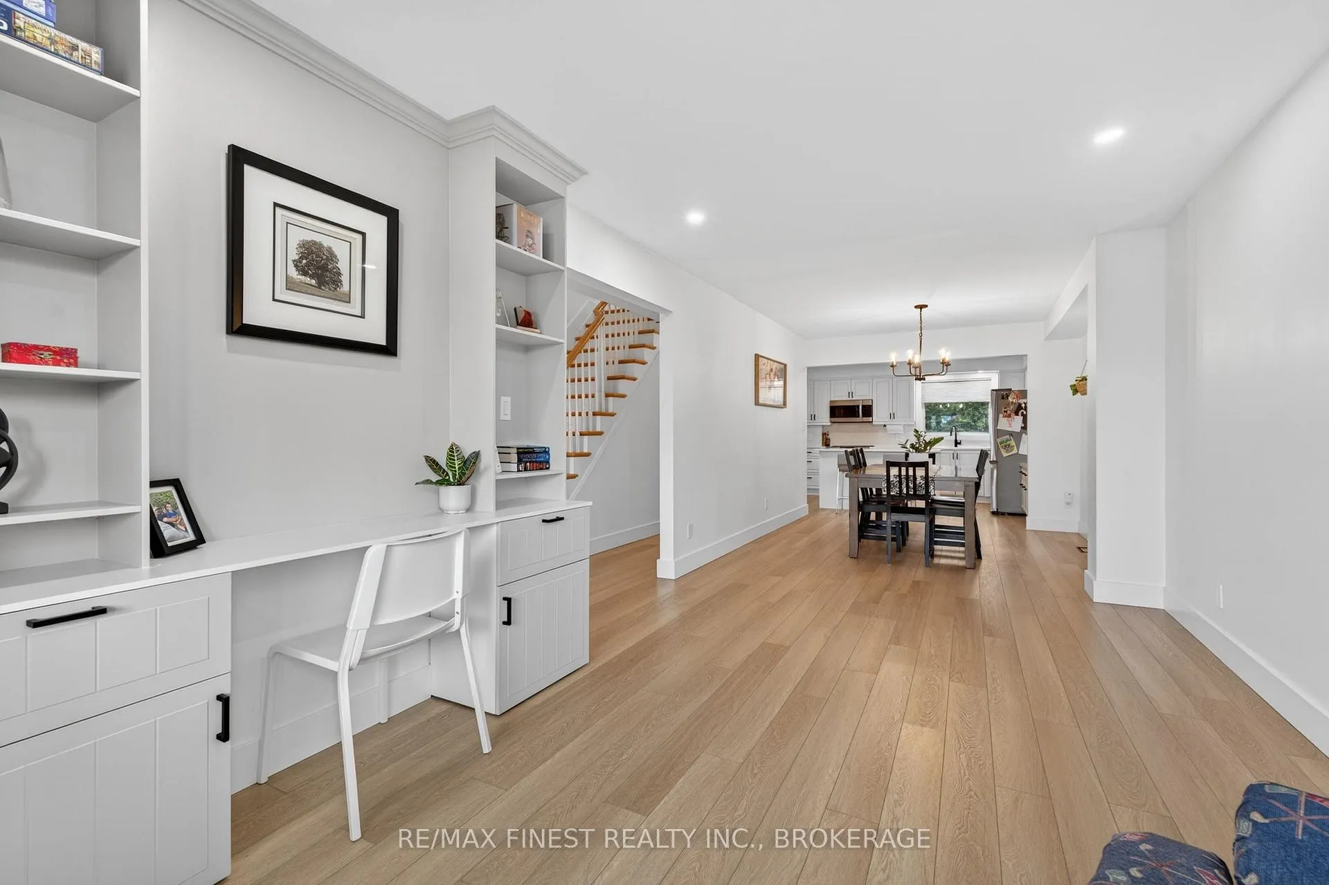Photo 8 of 825 Somerset Crescent, Kingston, North of Taylor-Kidd Blvd — HOMEH