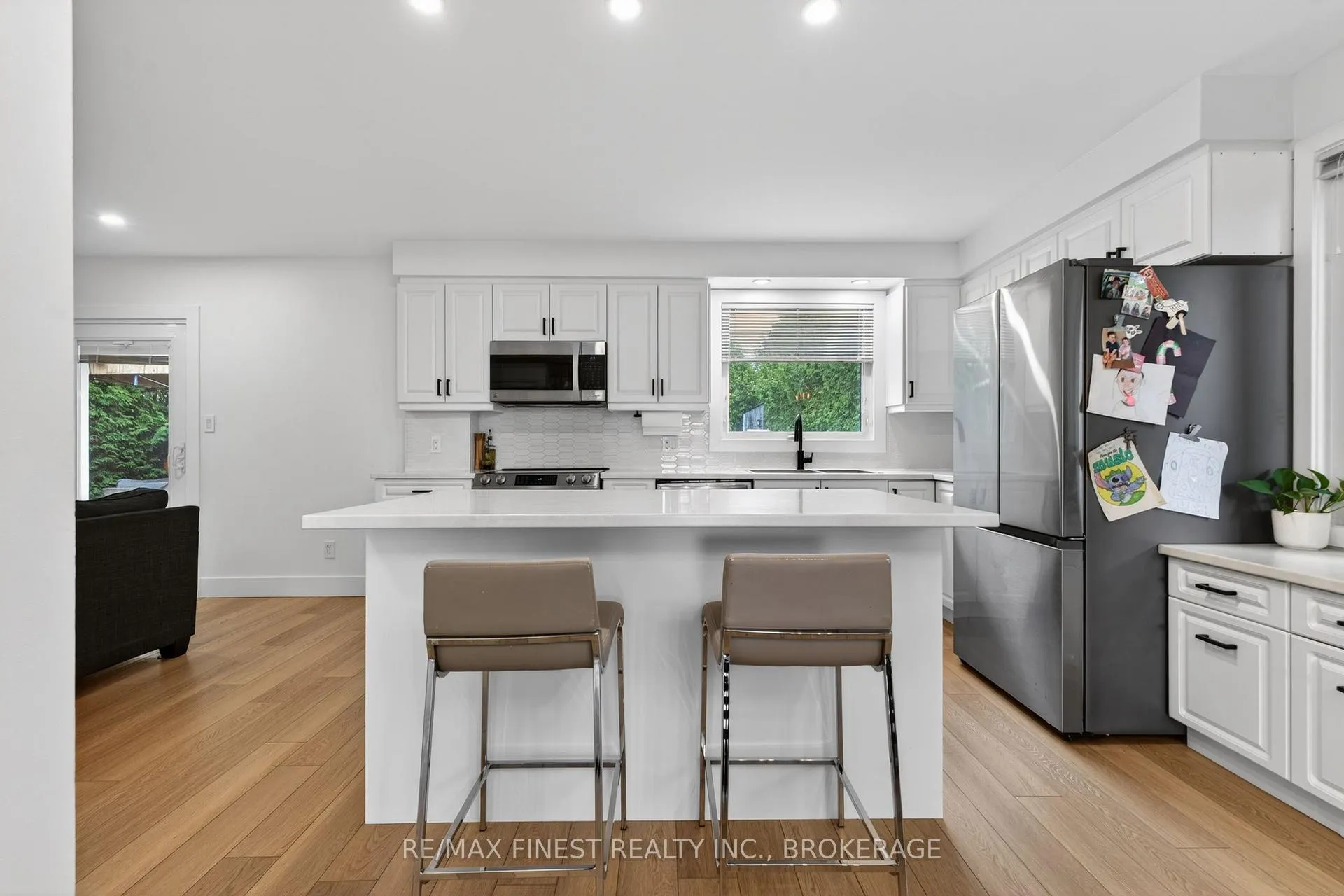 Photo 11 of 825 Somerset Crescent, Kingston, North of Taylor-Kidd Blvd — HOMEH