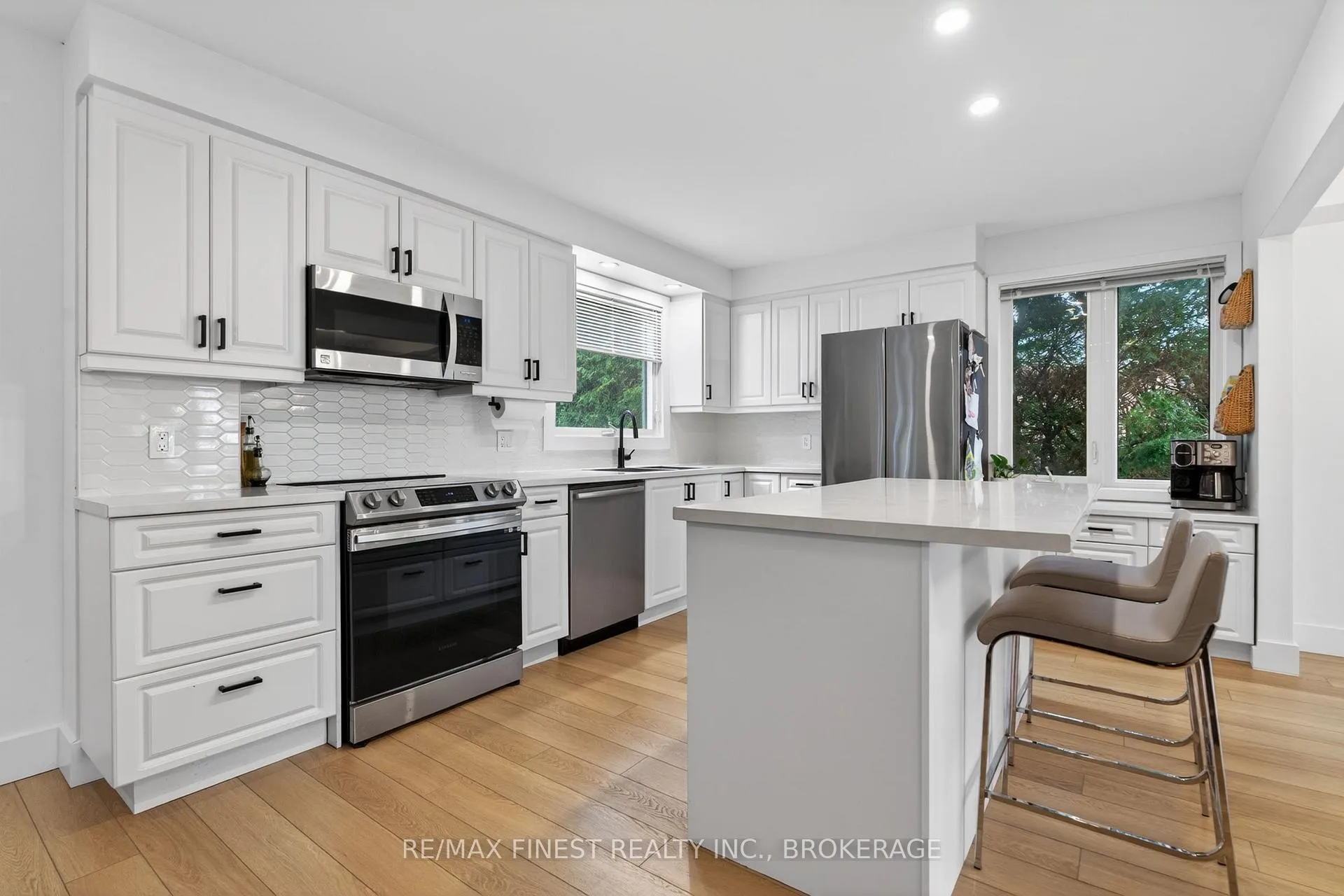 Photo 12 of 825 Somerset Crescent, Kingston, North of Taylor-Kidd Blvd — HOMEH